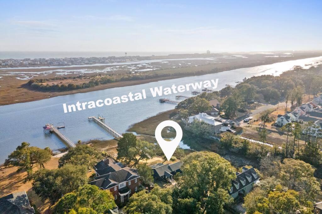 Dolphin Cove - Whole WATERFRONT House with Dock view 5