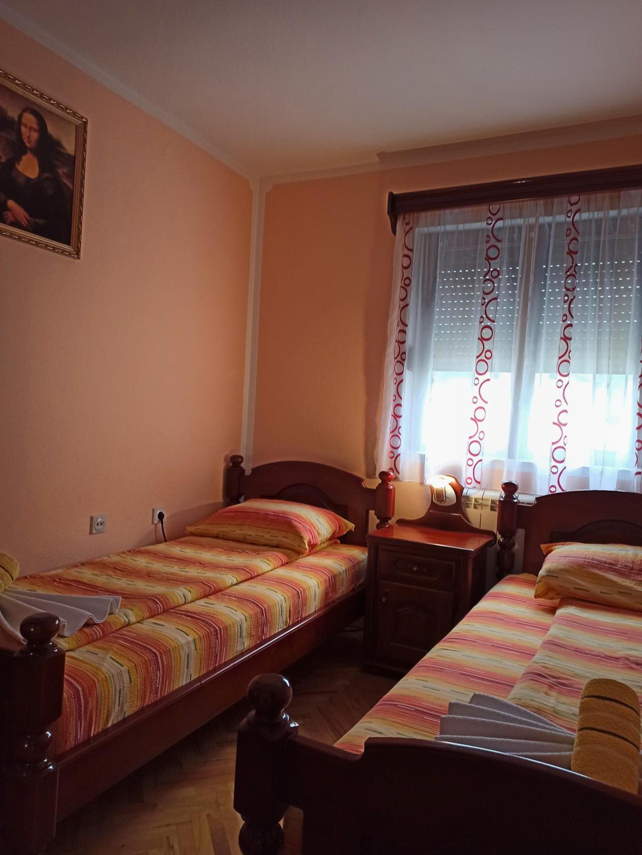 Photo 52