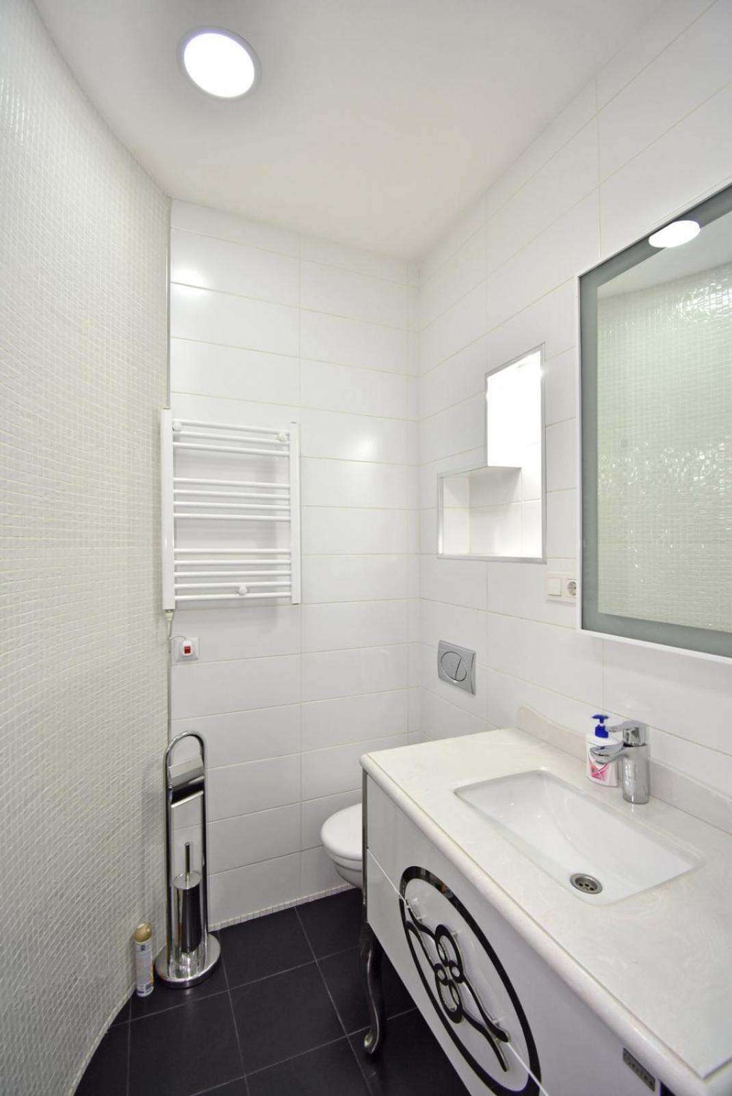 Amiryan street, 1 bedroom Luxury, Unique and uninhabited apartment AM422