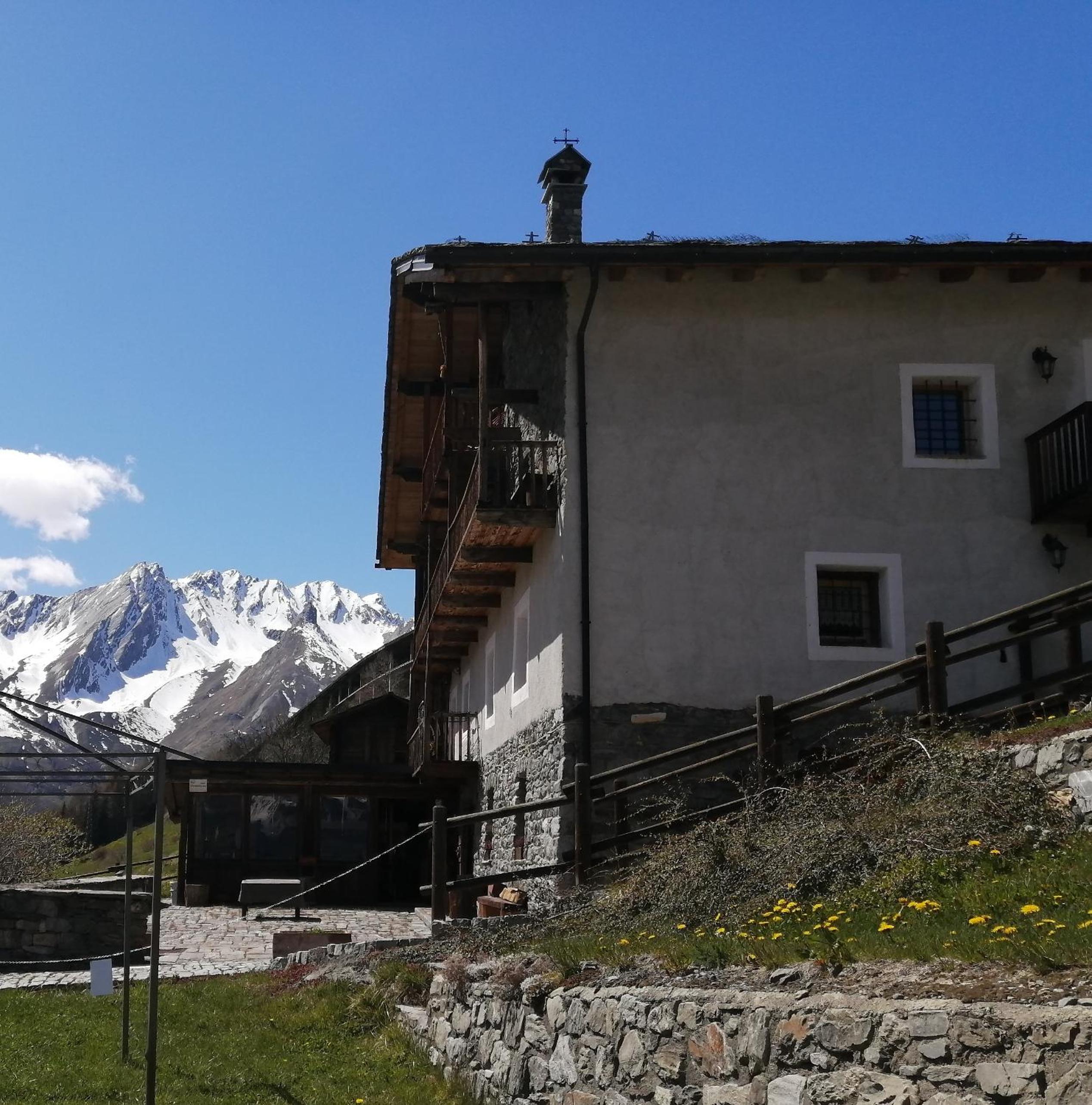 Photo 43