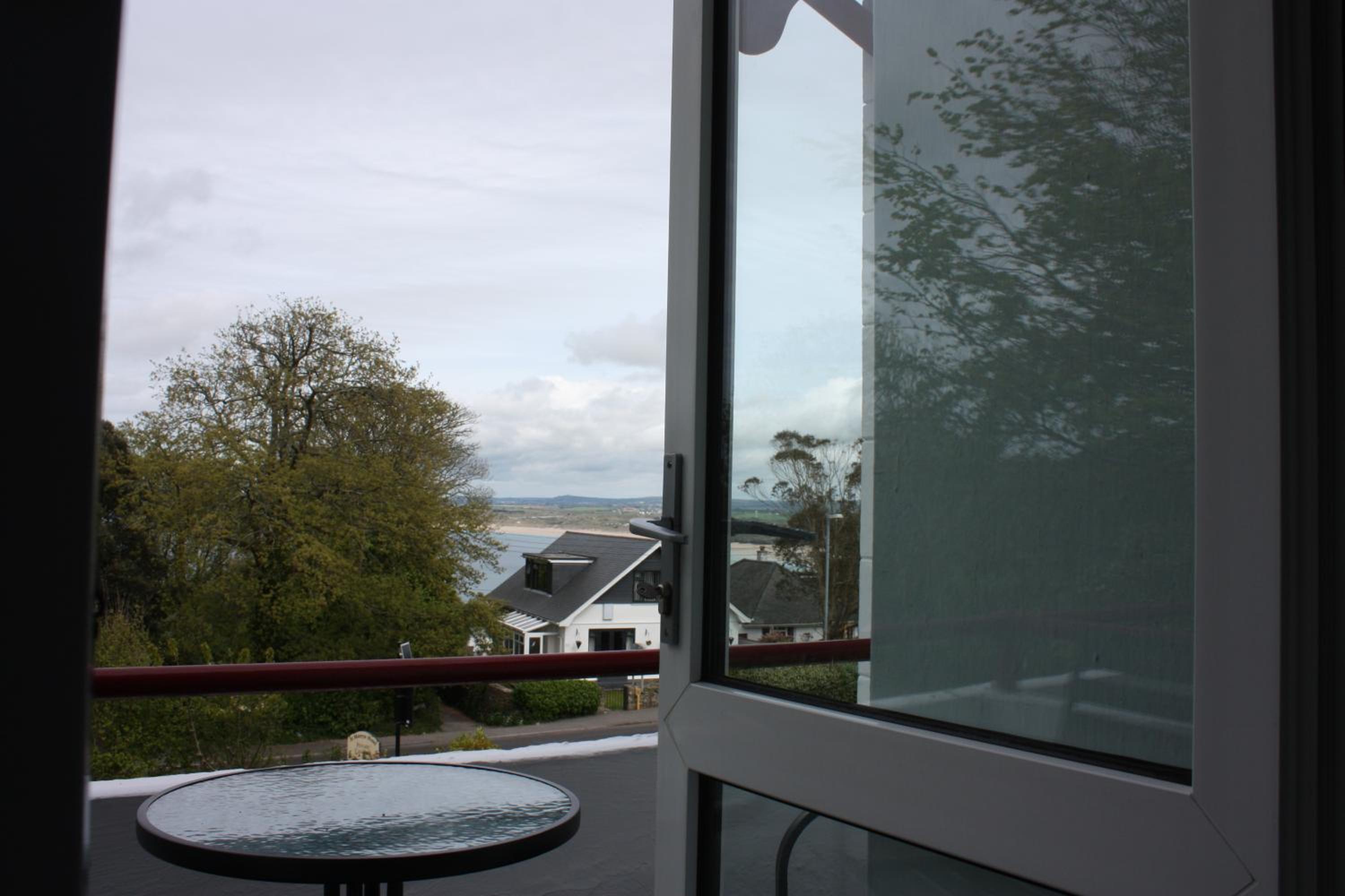 Photo 48