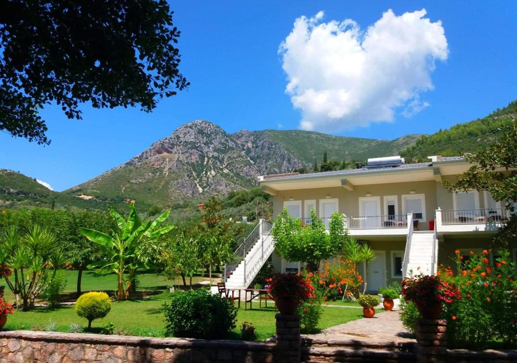 Dimitriou Rooms