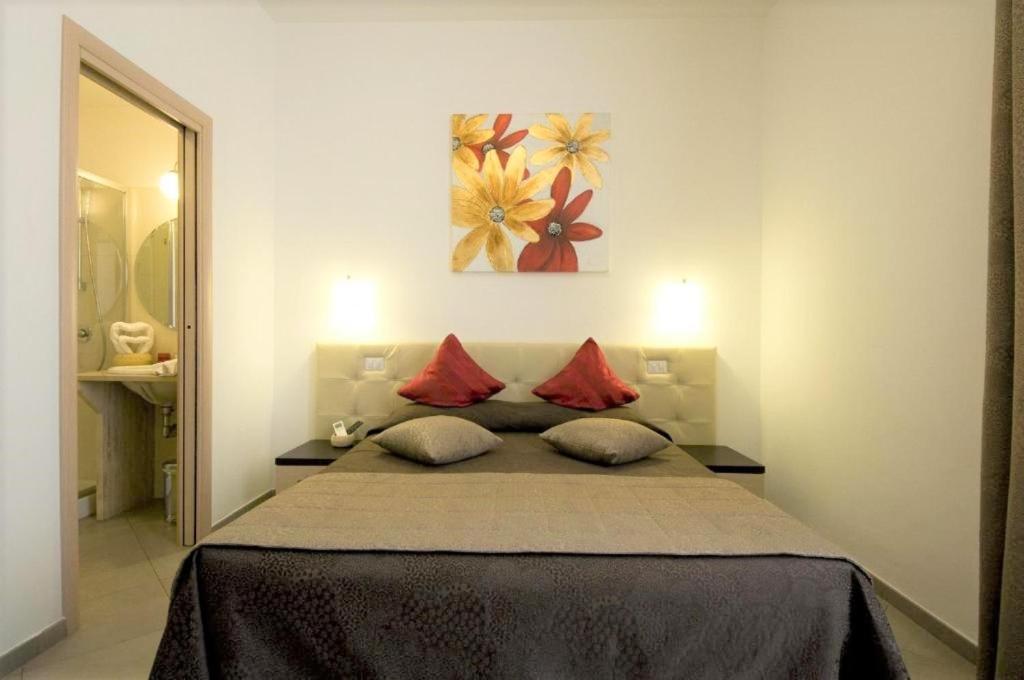 Ara Pacis Inn