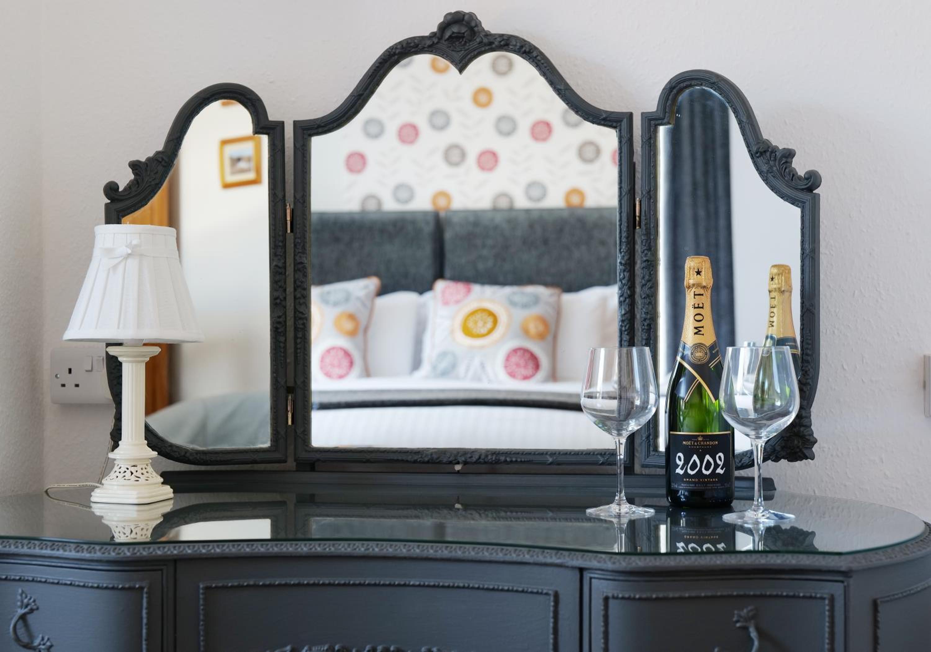 Bude Vacations - Tee-Side Guest House - Property Image 2