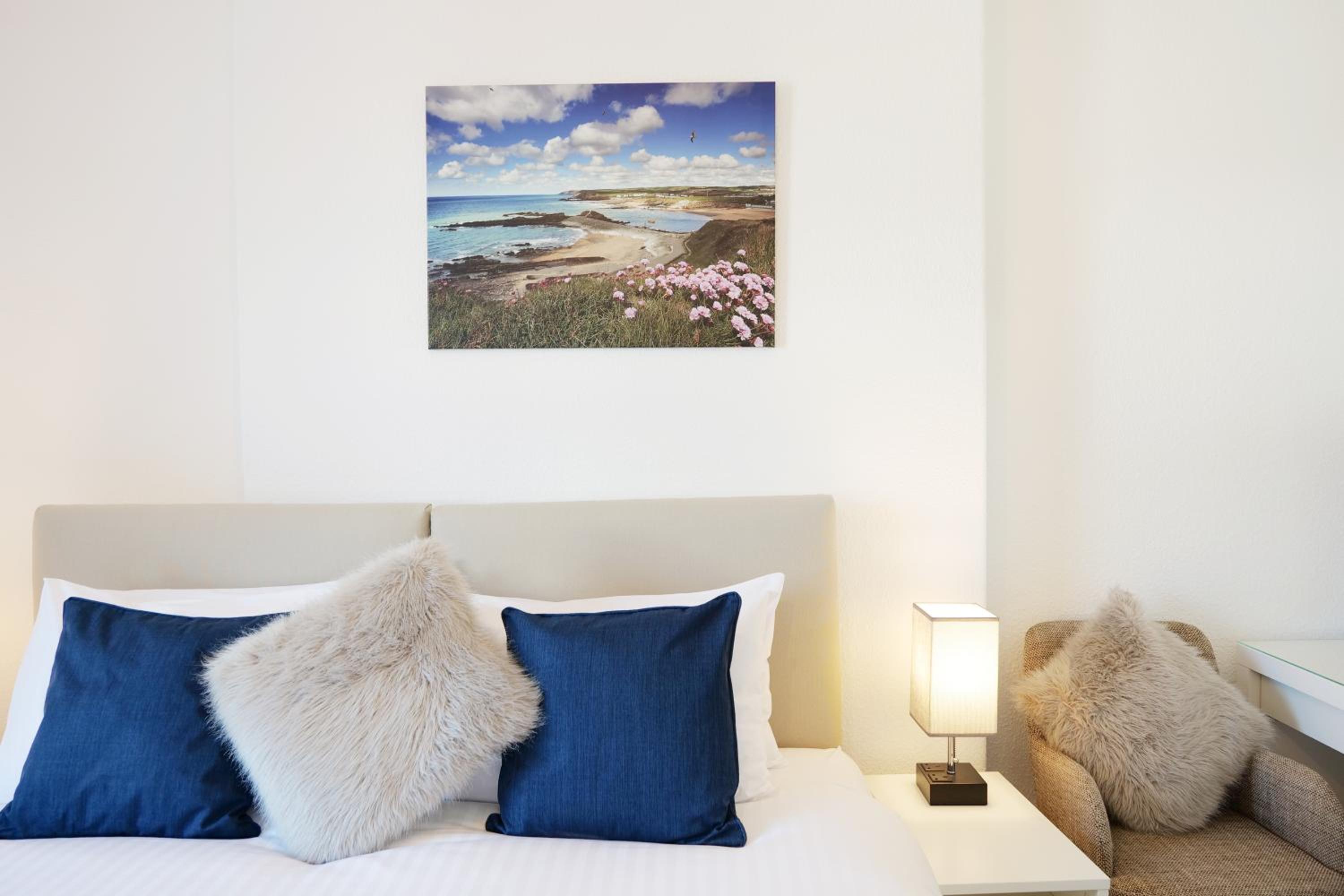 Bude Vacations - Tee-Side Guest House - Property Image 9