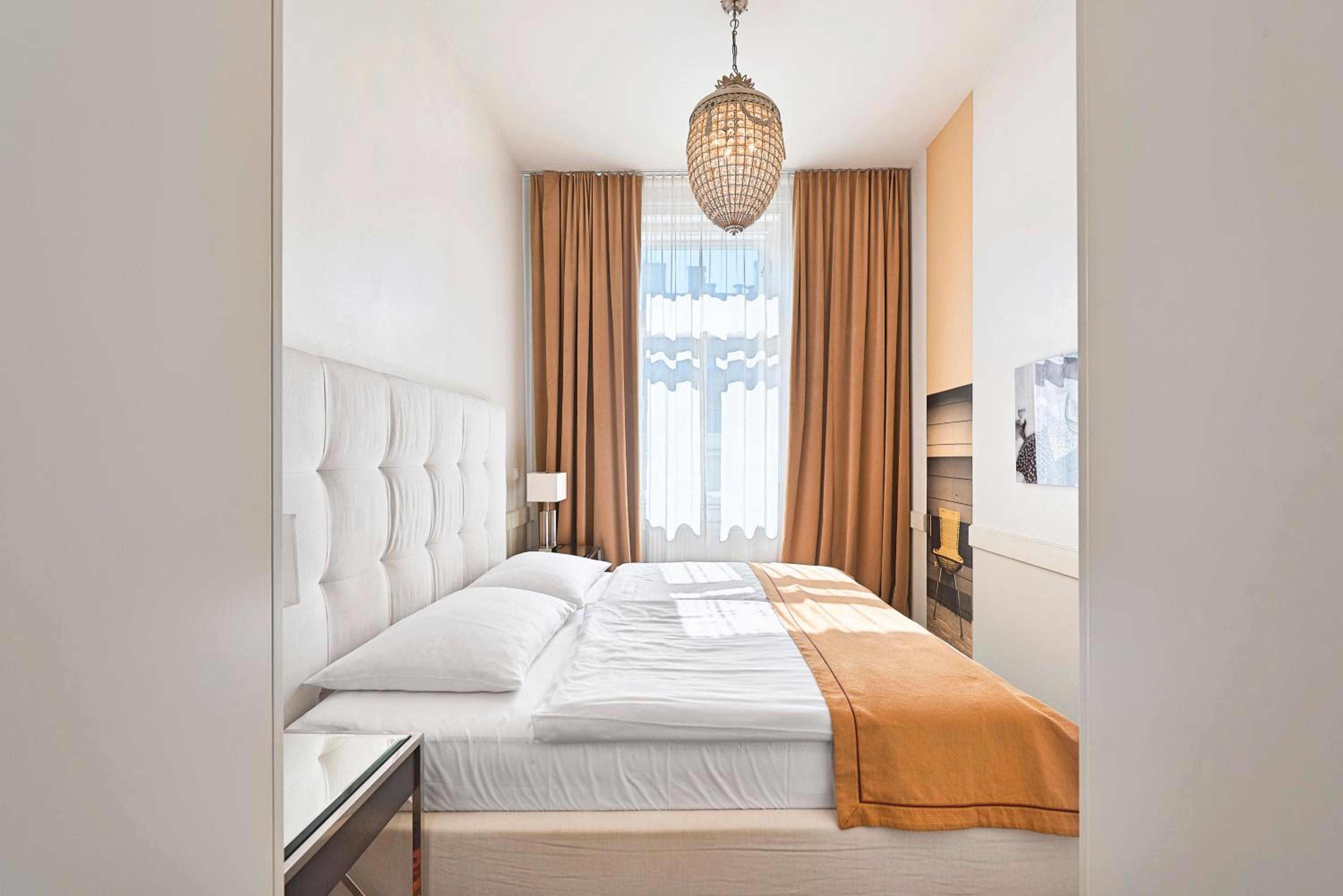 6 rooms Naschmarkt