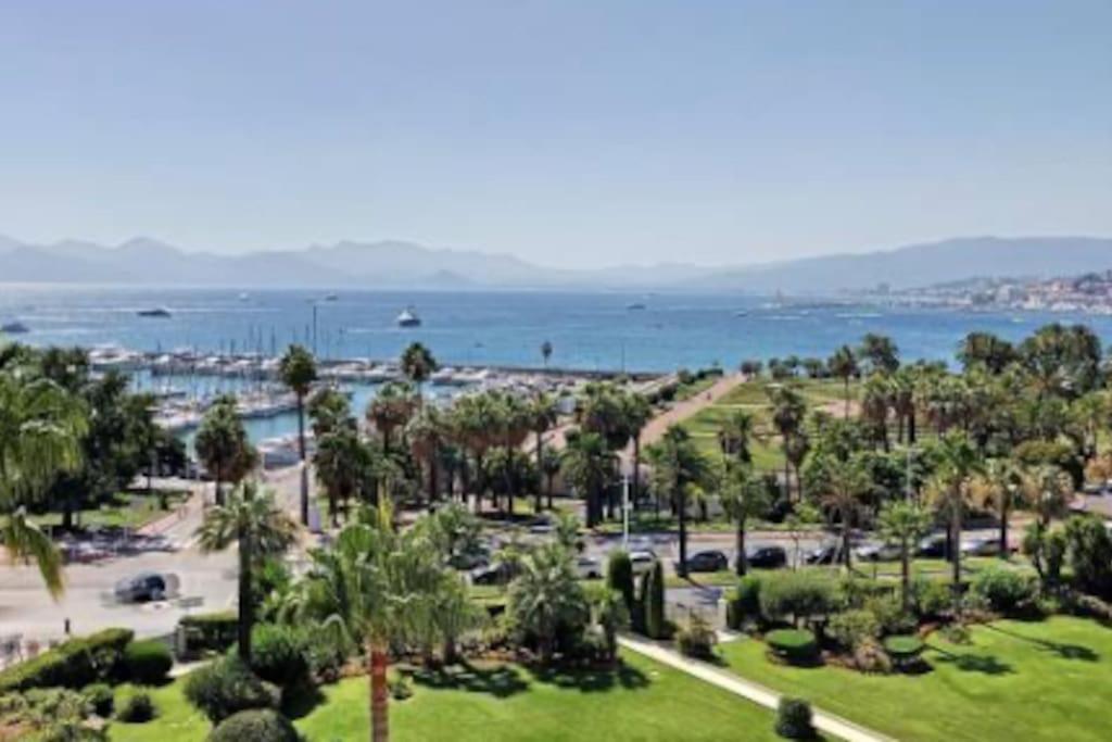 Palais Madrid, Croisette, 5 people, bright 2 bedroom flat photo 3