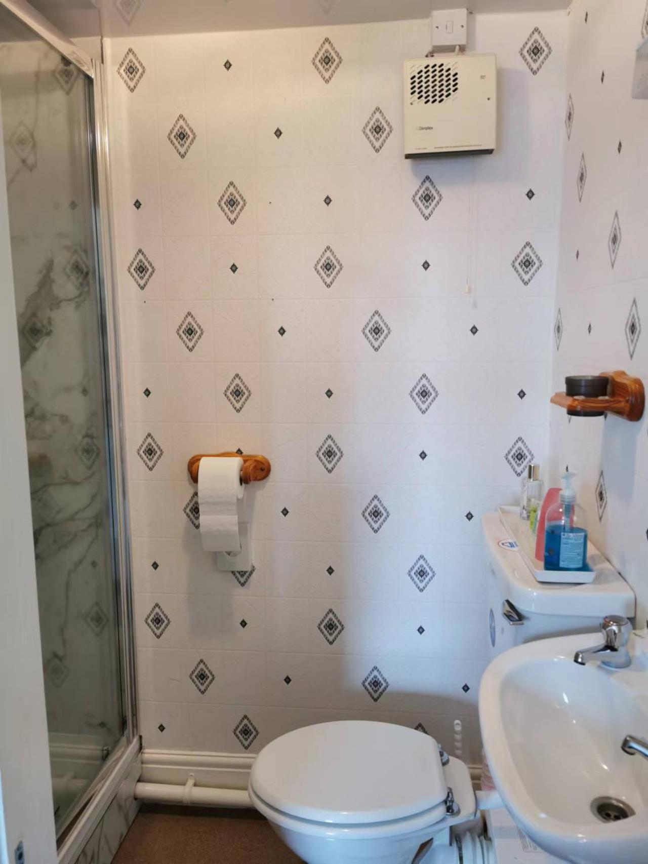 Athol Park Guest House