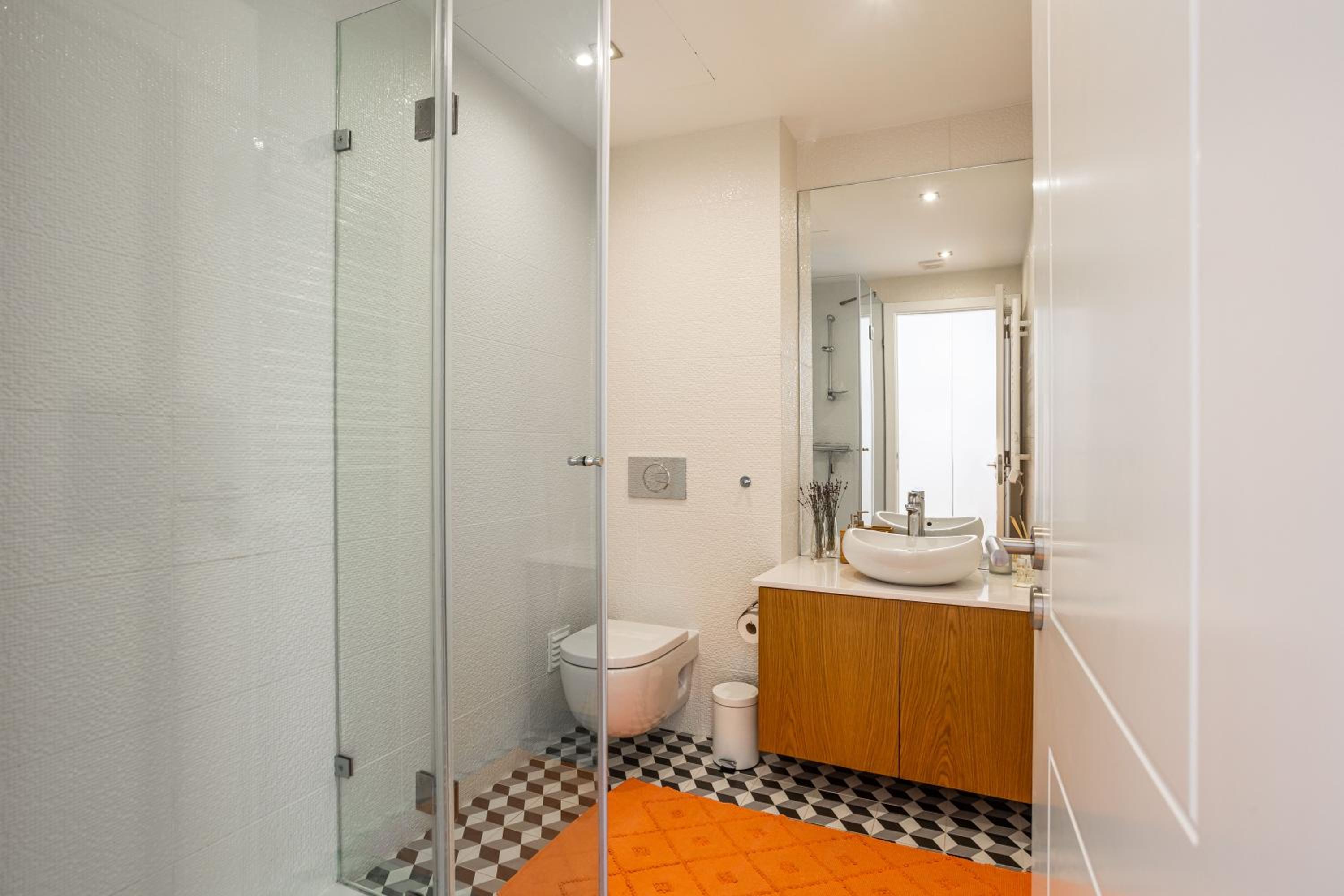 Bright Tailor Made Flat With a View in Estrela view 4