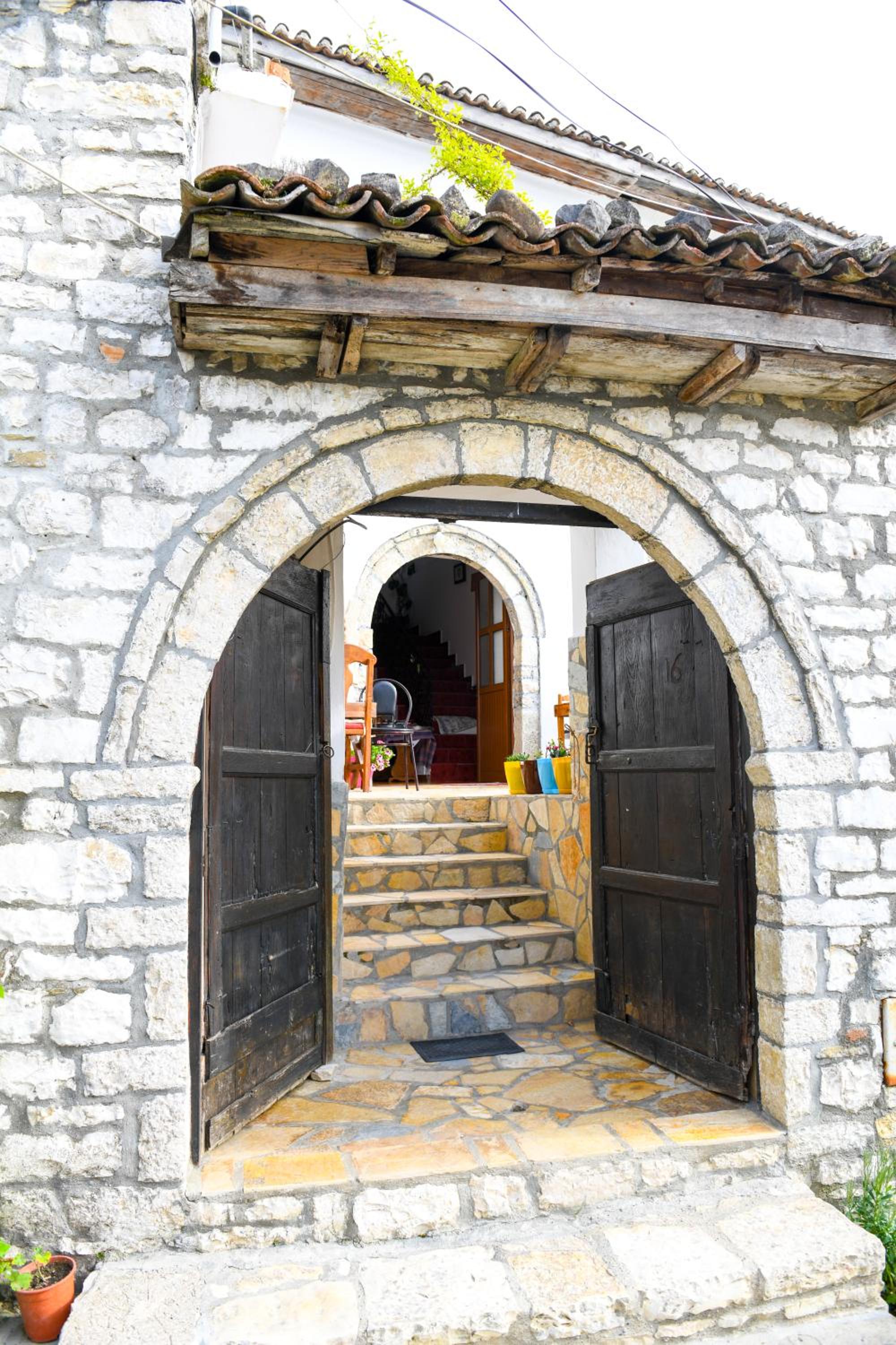 Guest House Luli
