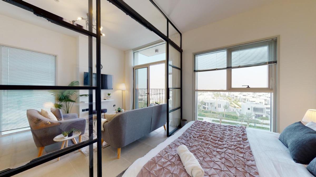 White Sage - High-End apartment With Burj Khalifa Glimpse