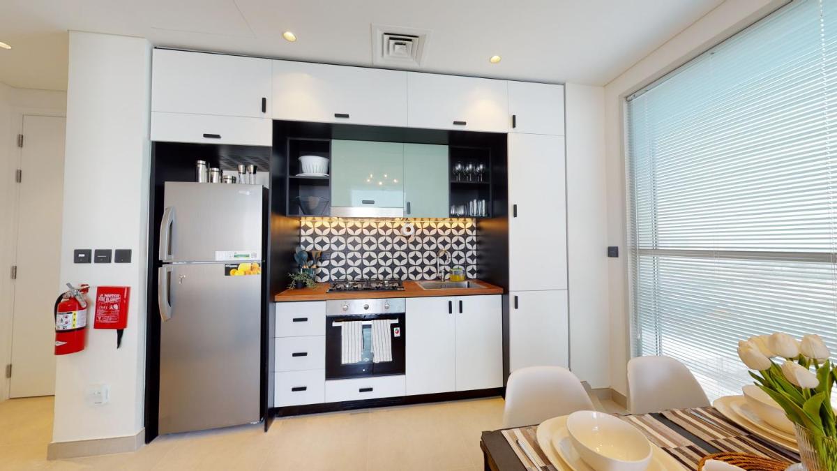 White Sage - High-End apartment With Burj Khalifa Glimpse