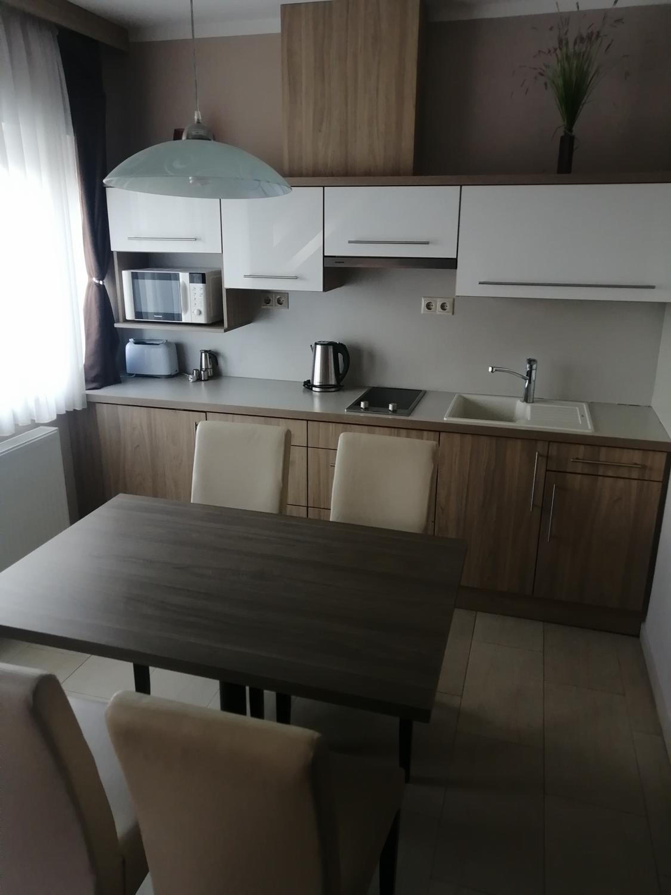 Zafírgyöngy Apartmanok view 3