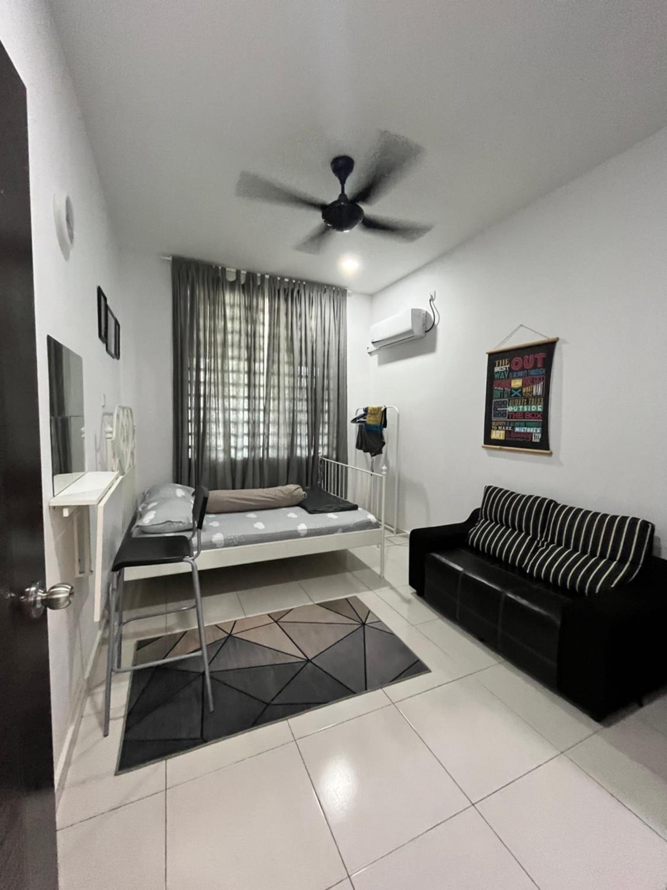 Aisyah's Homestay Kijal photo 5