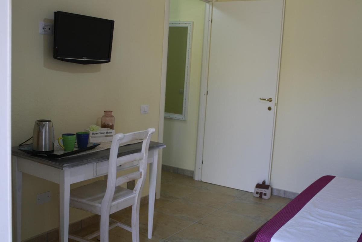 Luigi Apartments&Rooms