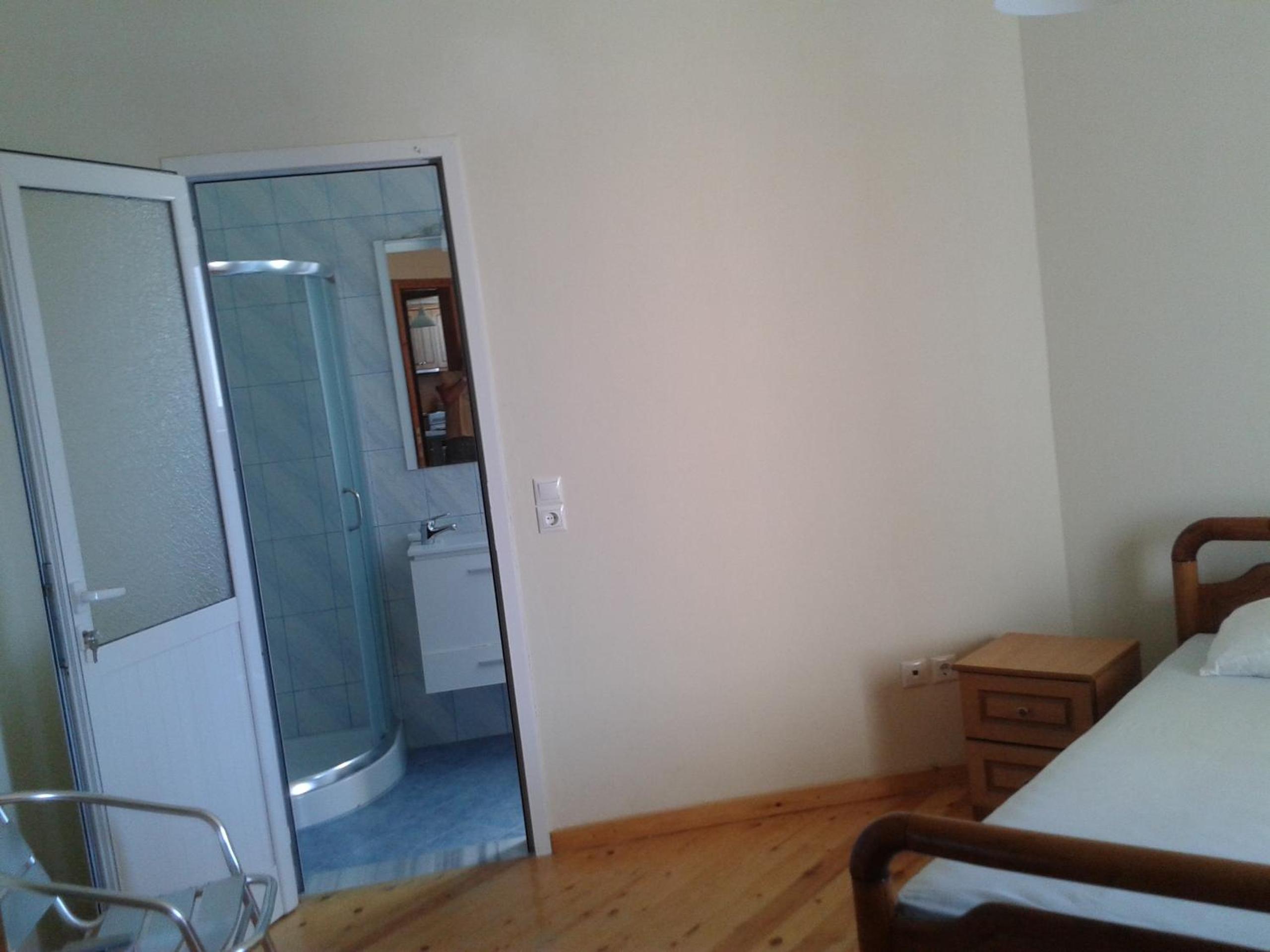 Magic Ionian Apartments & Rooms