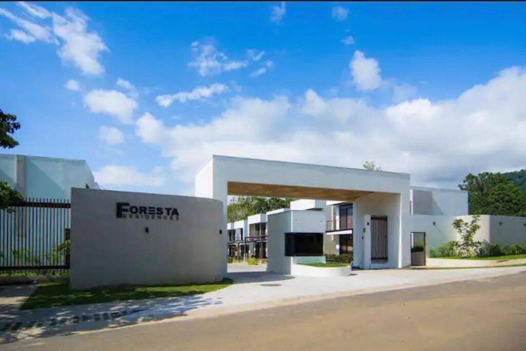 New! A little piece of Pura Vida - Casa Yara view 2