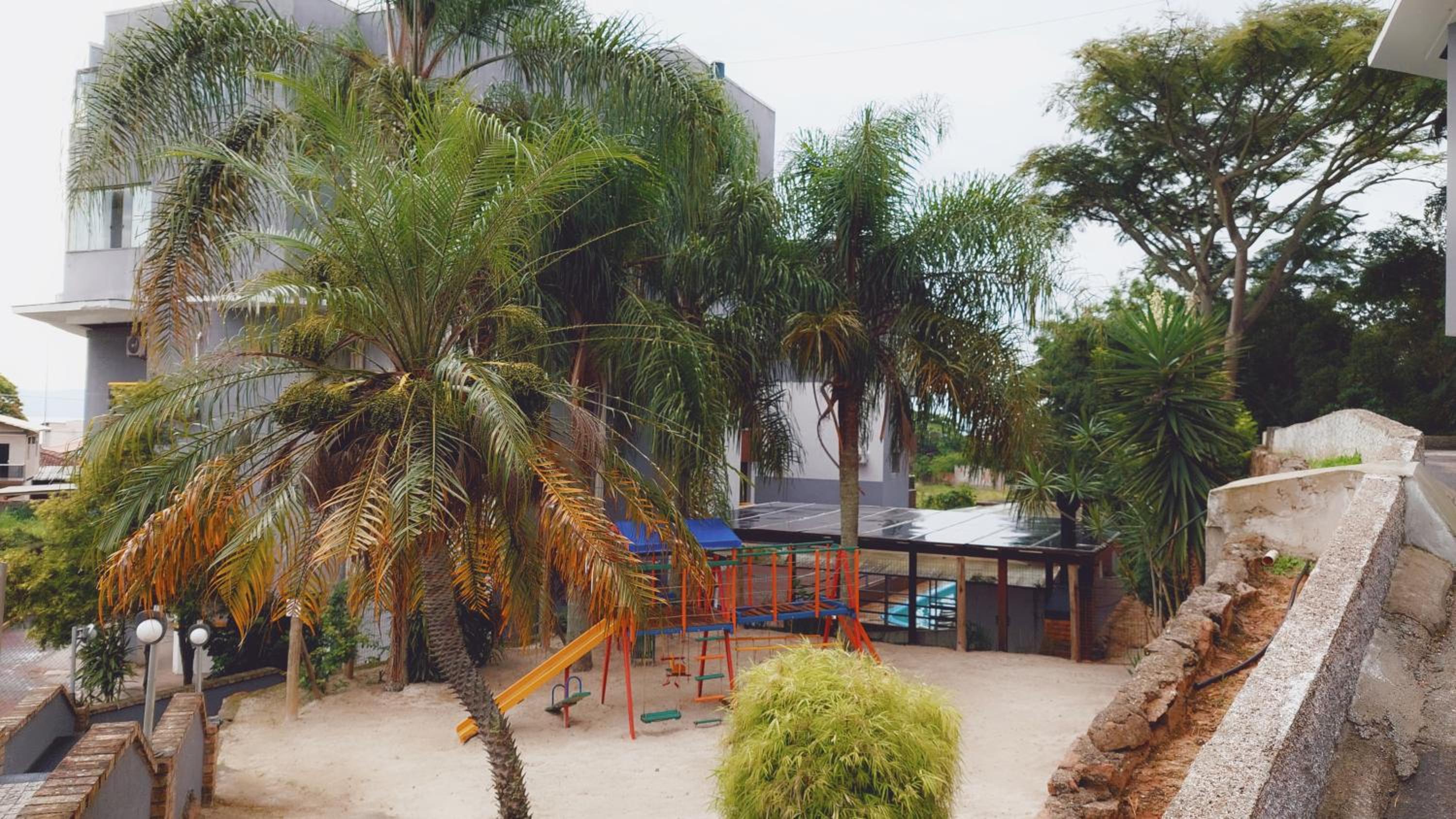 Apartamento Guarapuvu com piscina