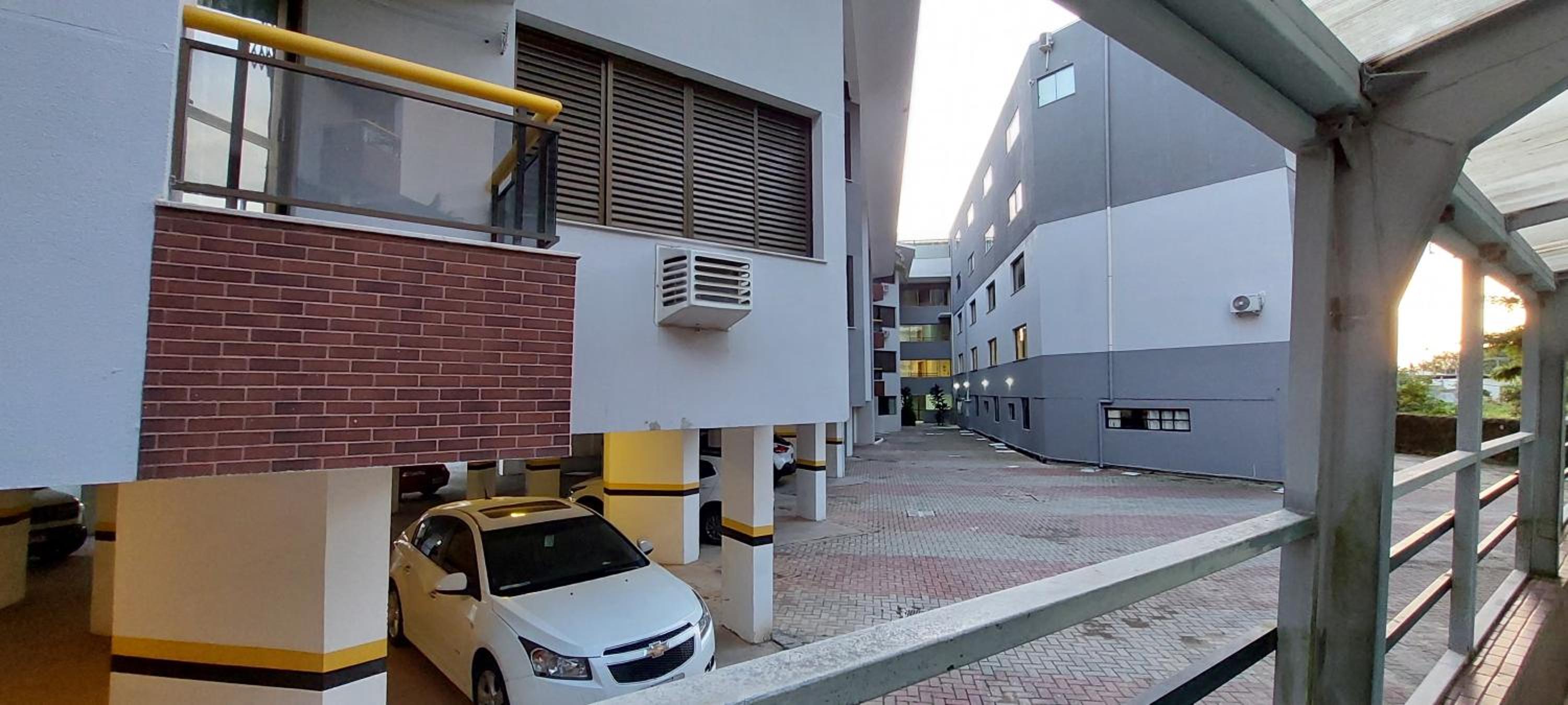 Apartamento Guarapuvu com piscina