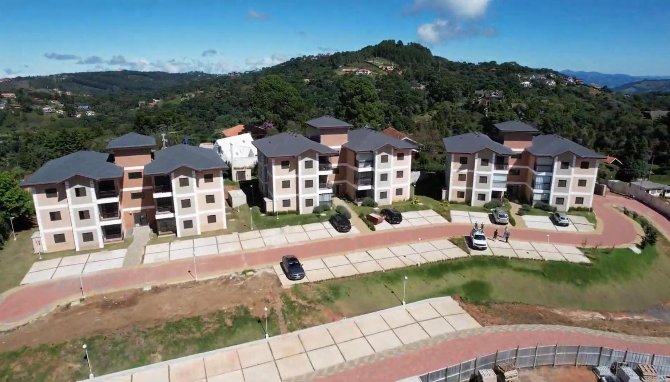 Apartamento novíssimo top com lareira