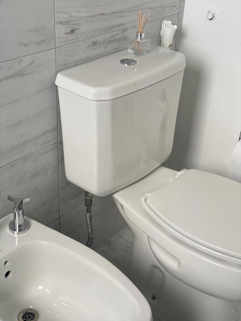 DEPARTAMENTO NUEVO CENTRICO 2 DORMITORIOS 2 Baños COCHERA GRATIS-PISCINA