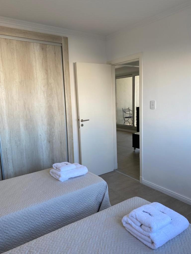 DEPARTAMENTO NUEVO CENTRICO 2 DORMITORIOS 2 Baños COCHERA GRATIS-PISCINA