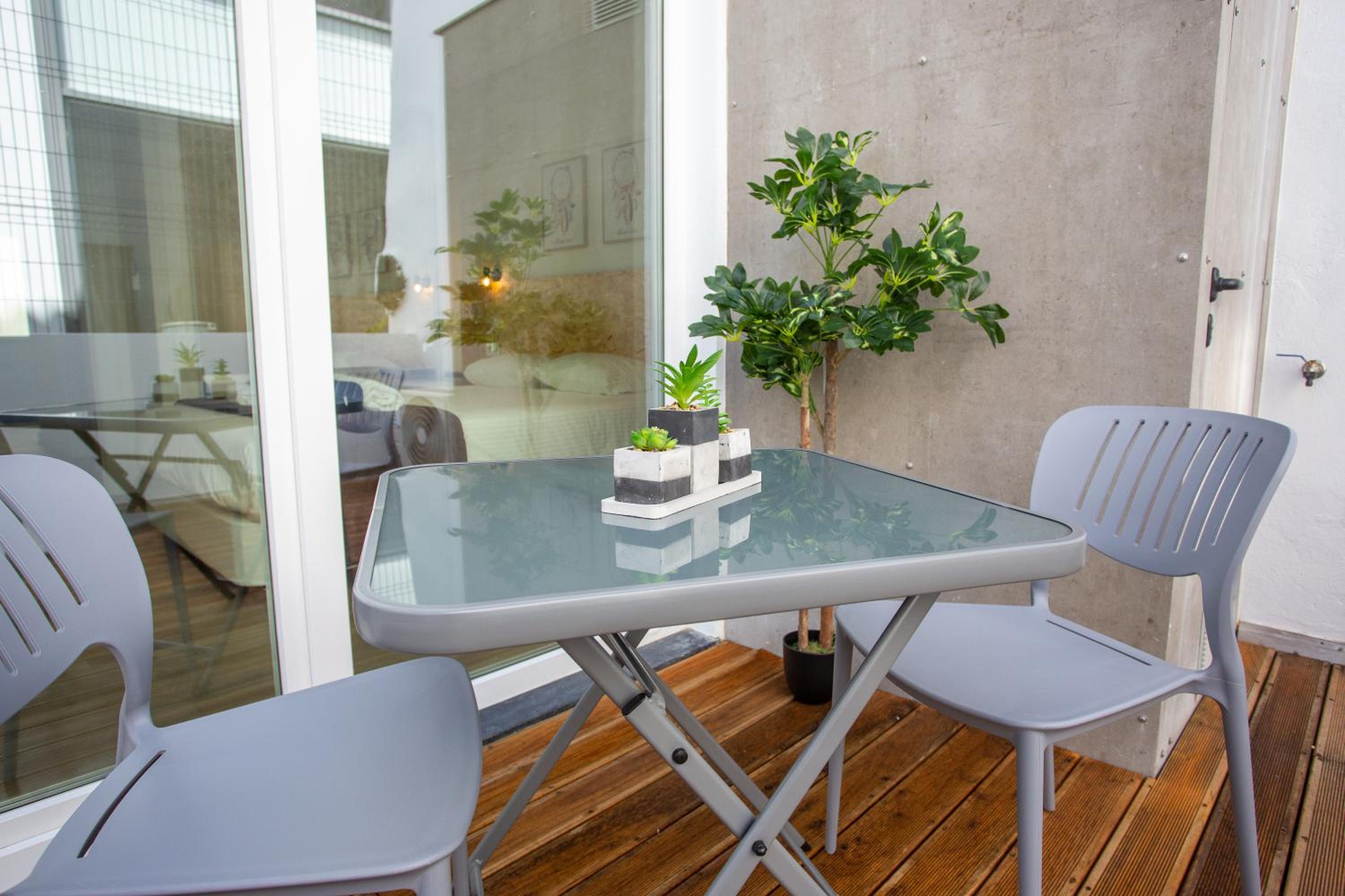 balance & terrace