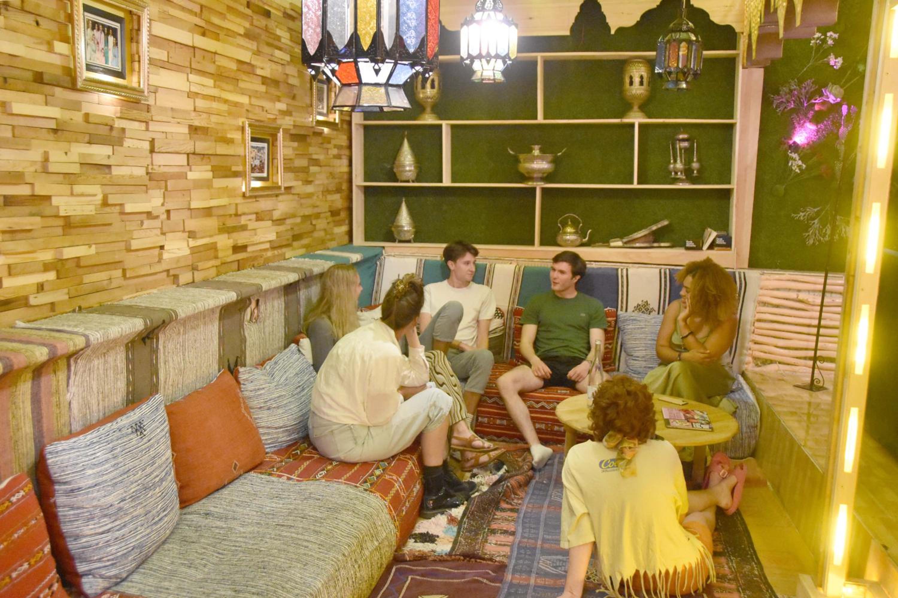 lounge