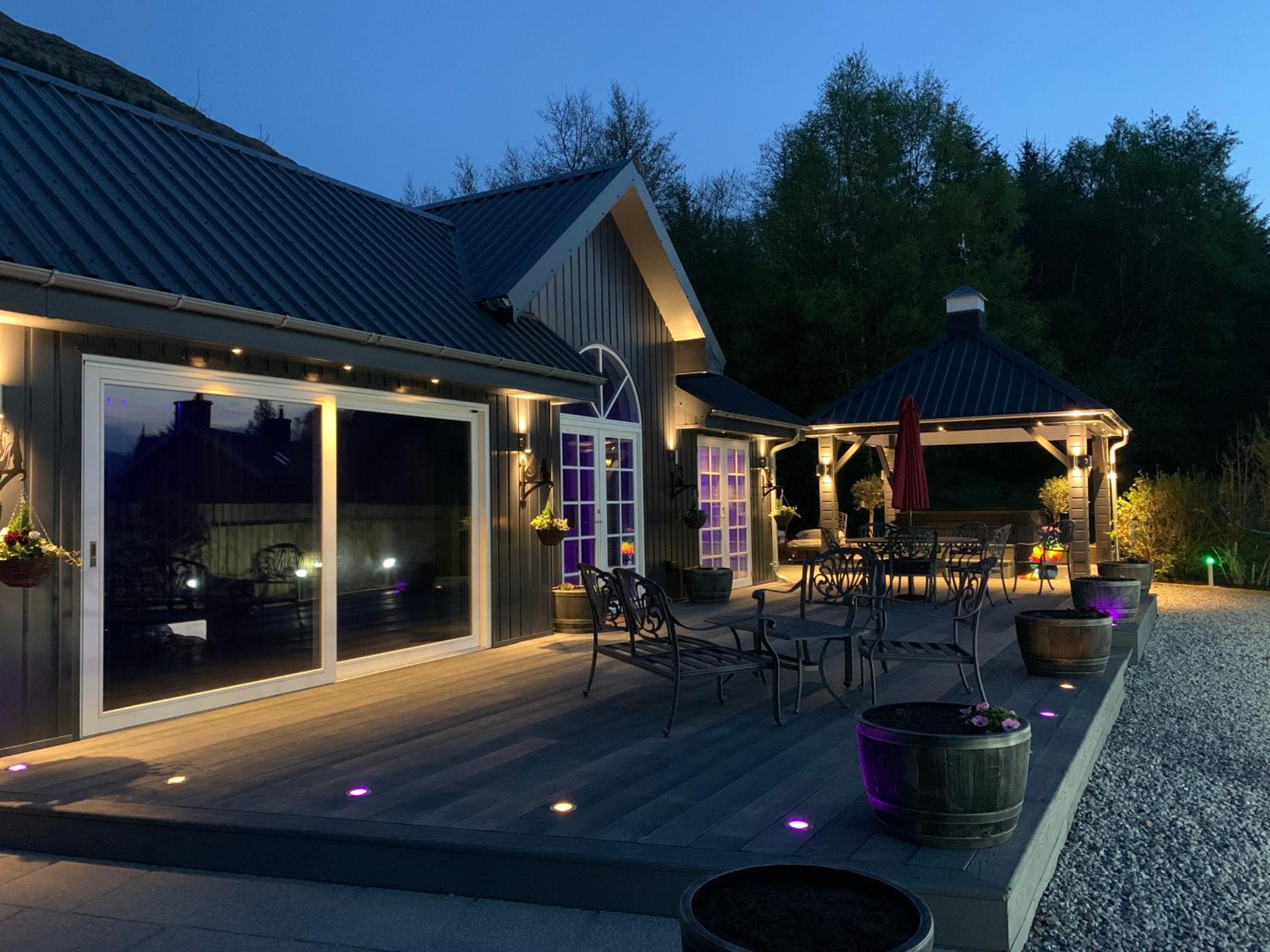 Little Fox Lodge Luxury Hideaway with Hot Tub Glencoe Near Fortwilliam view 4