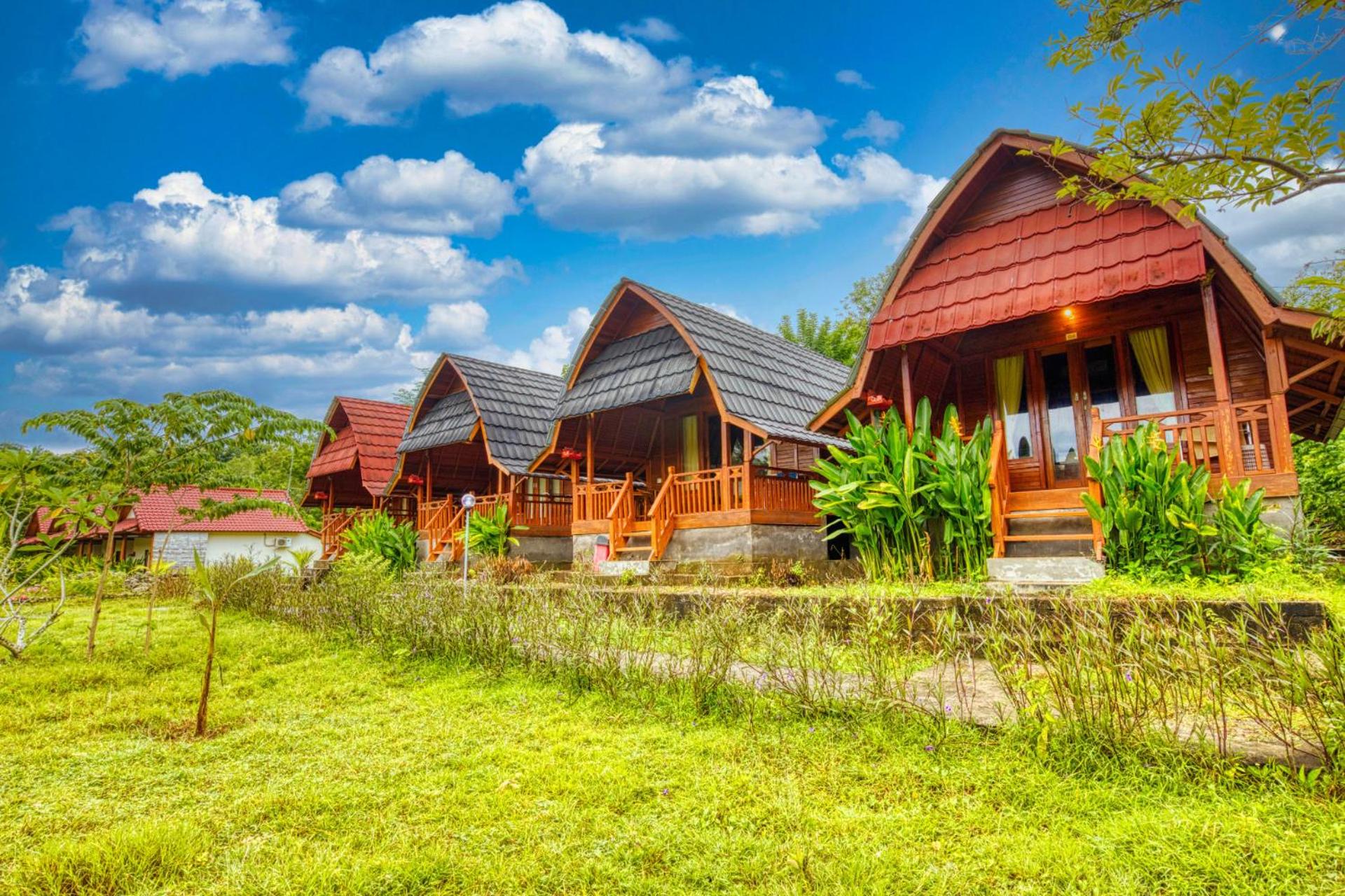 Dekara Cottages view 3