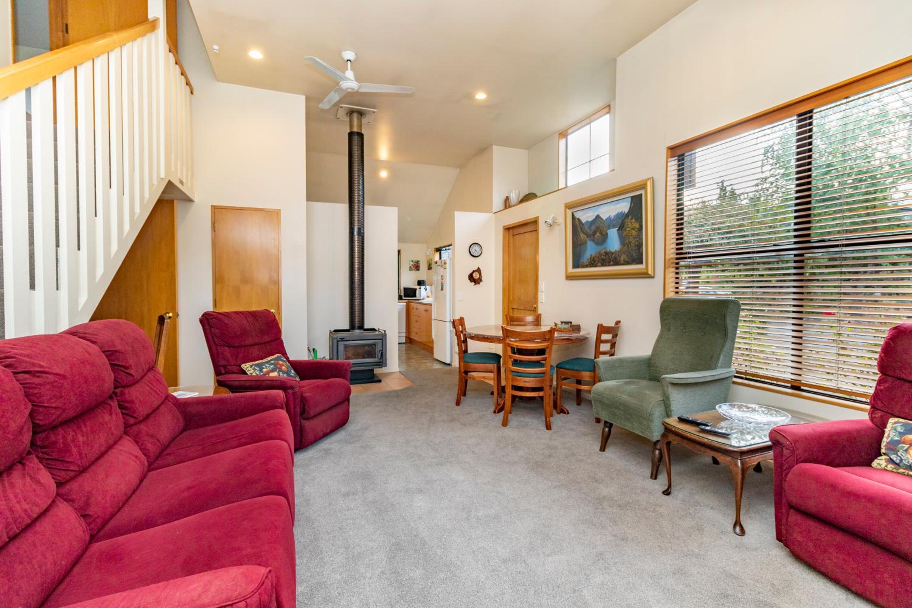 Arrow Getaway - Arrowtown Holiday Home view 3