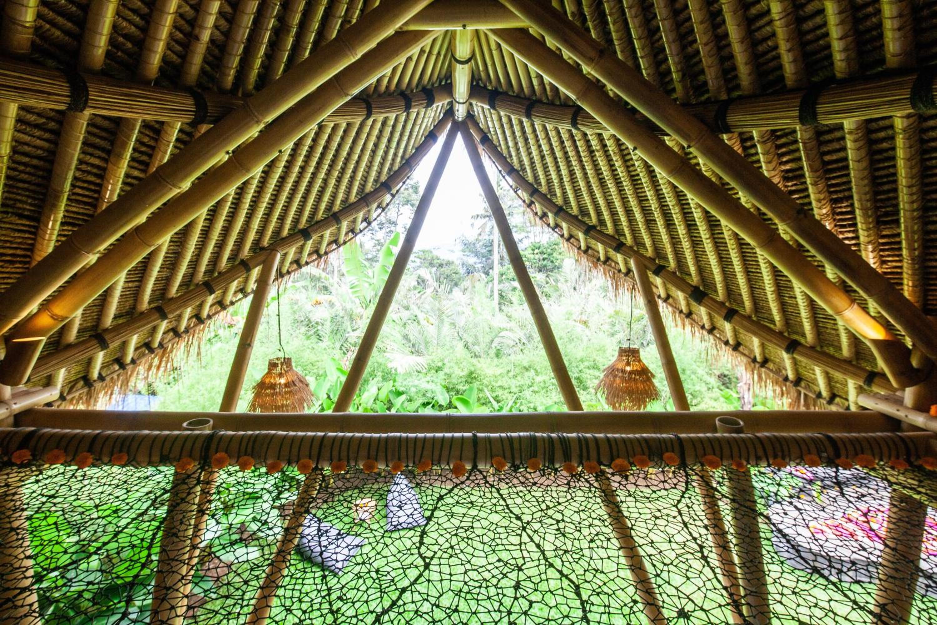Balikayanas Bamboo House - Miggiell House