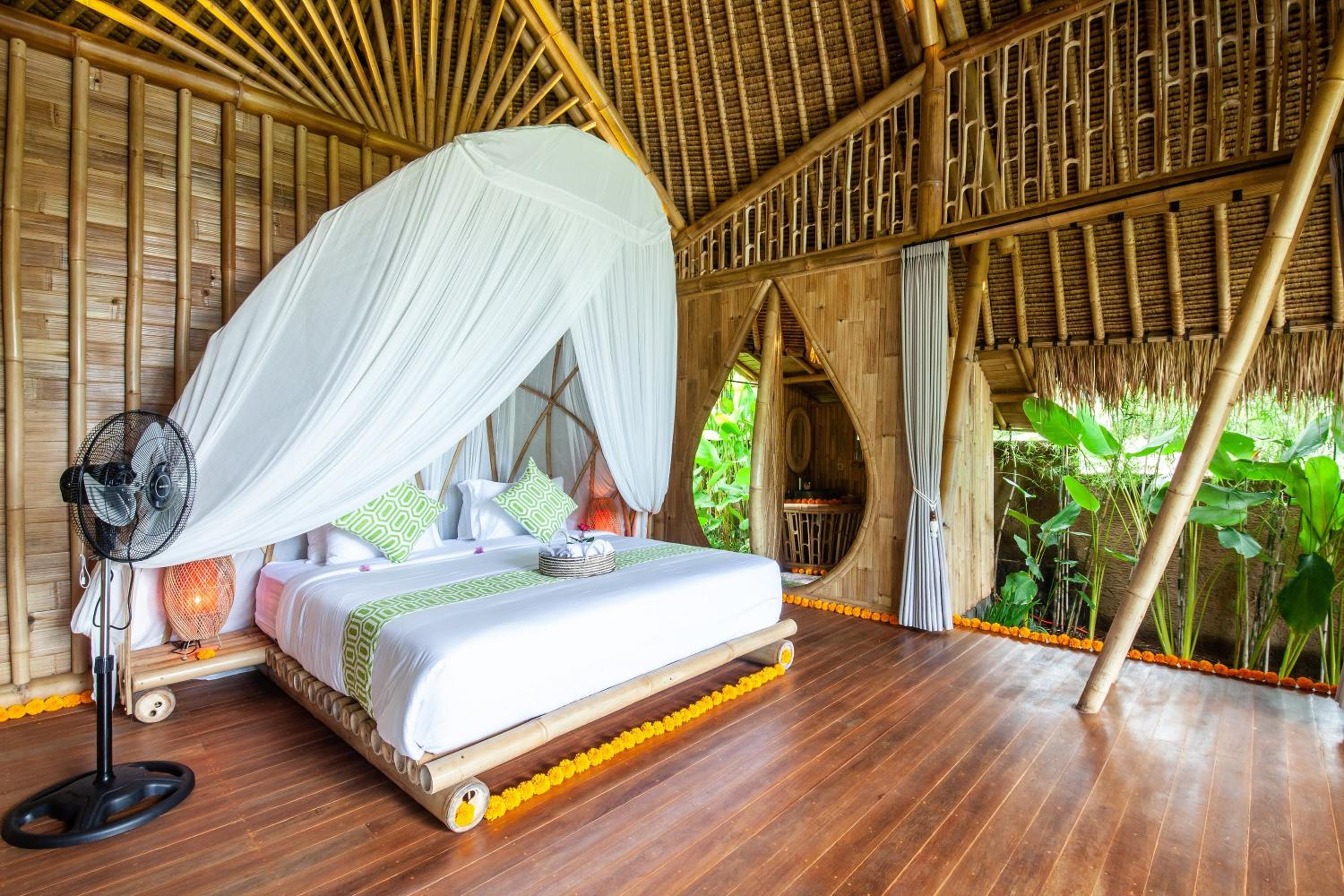 Balikayanas Bamboo House - Miggiell House
