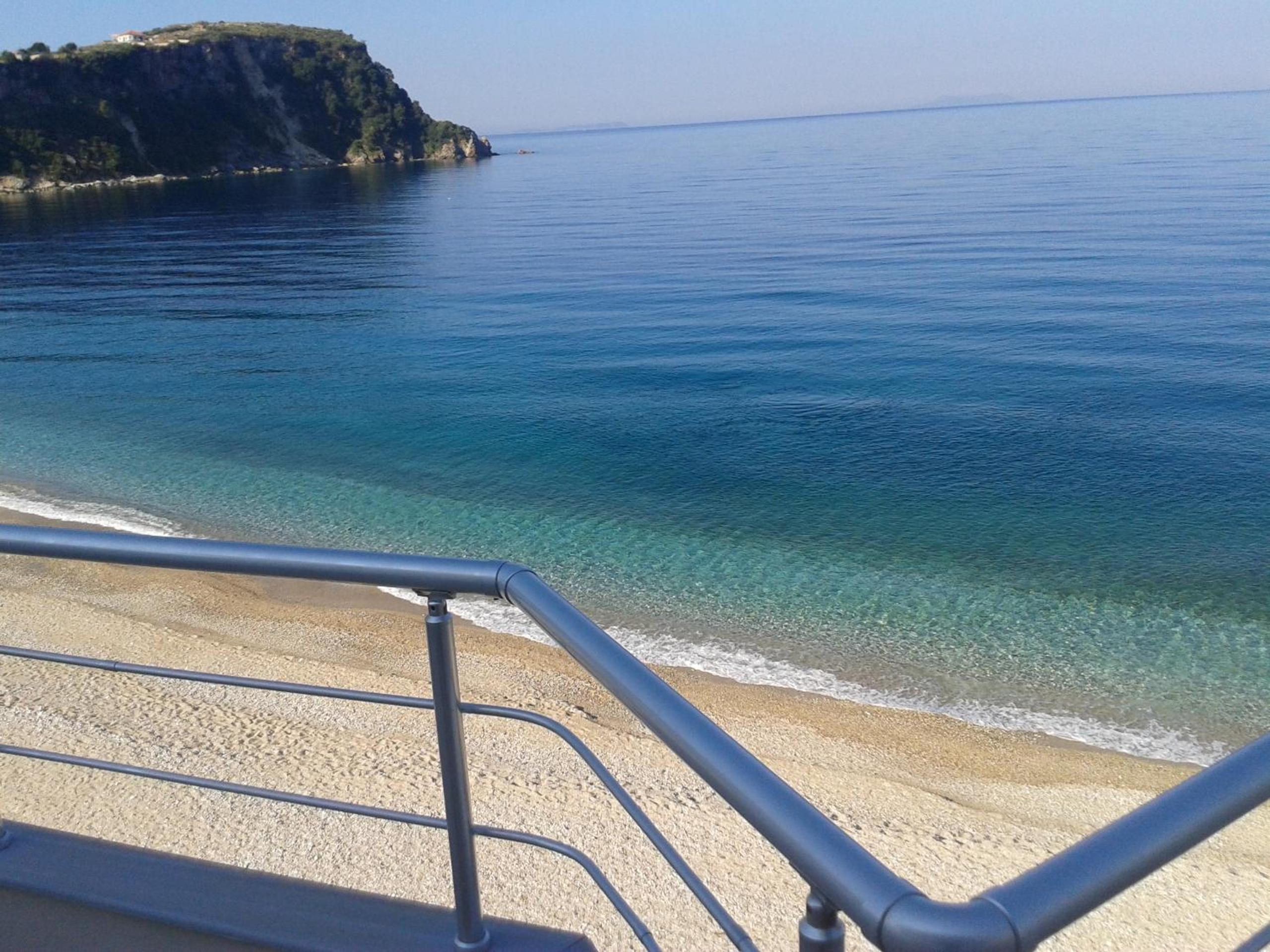 Magic Ionian Apartments & Rooms