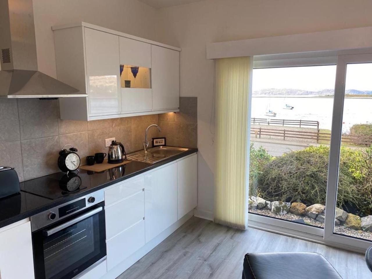 Ards House Self catering apartment with sea views view 4