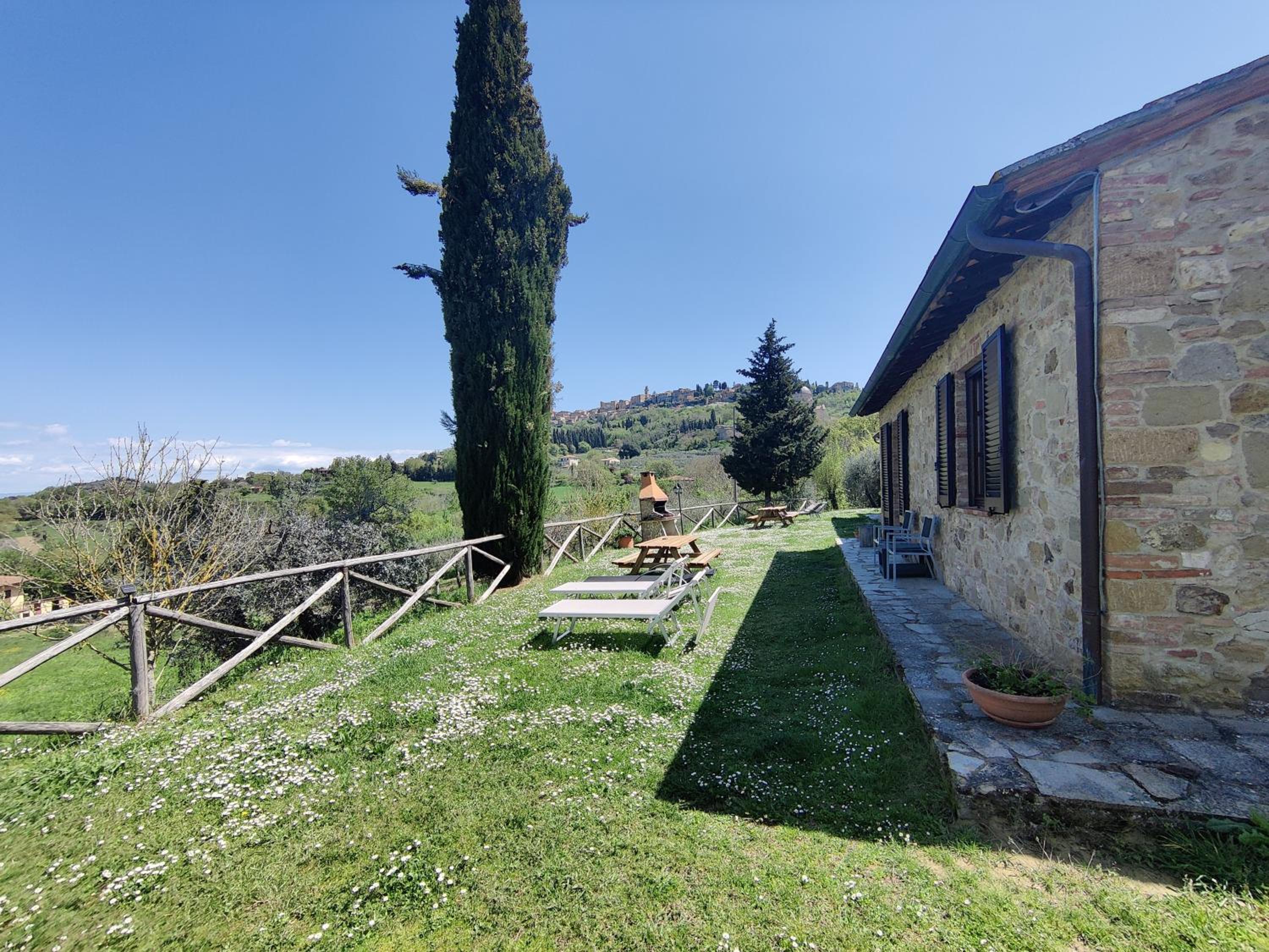 Agriturismo Pescaia view 2