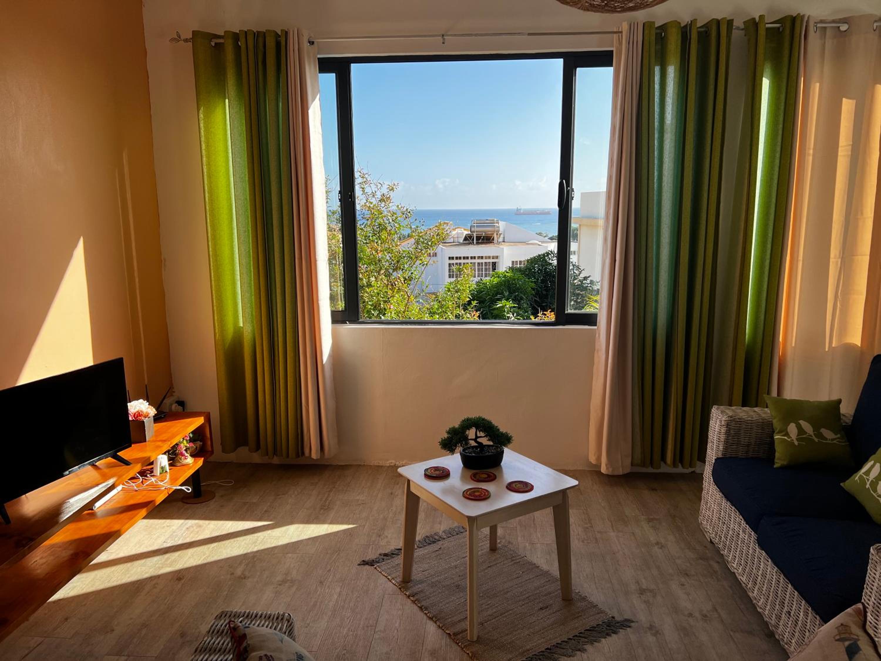 Cosy Seaview view 5