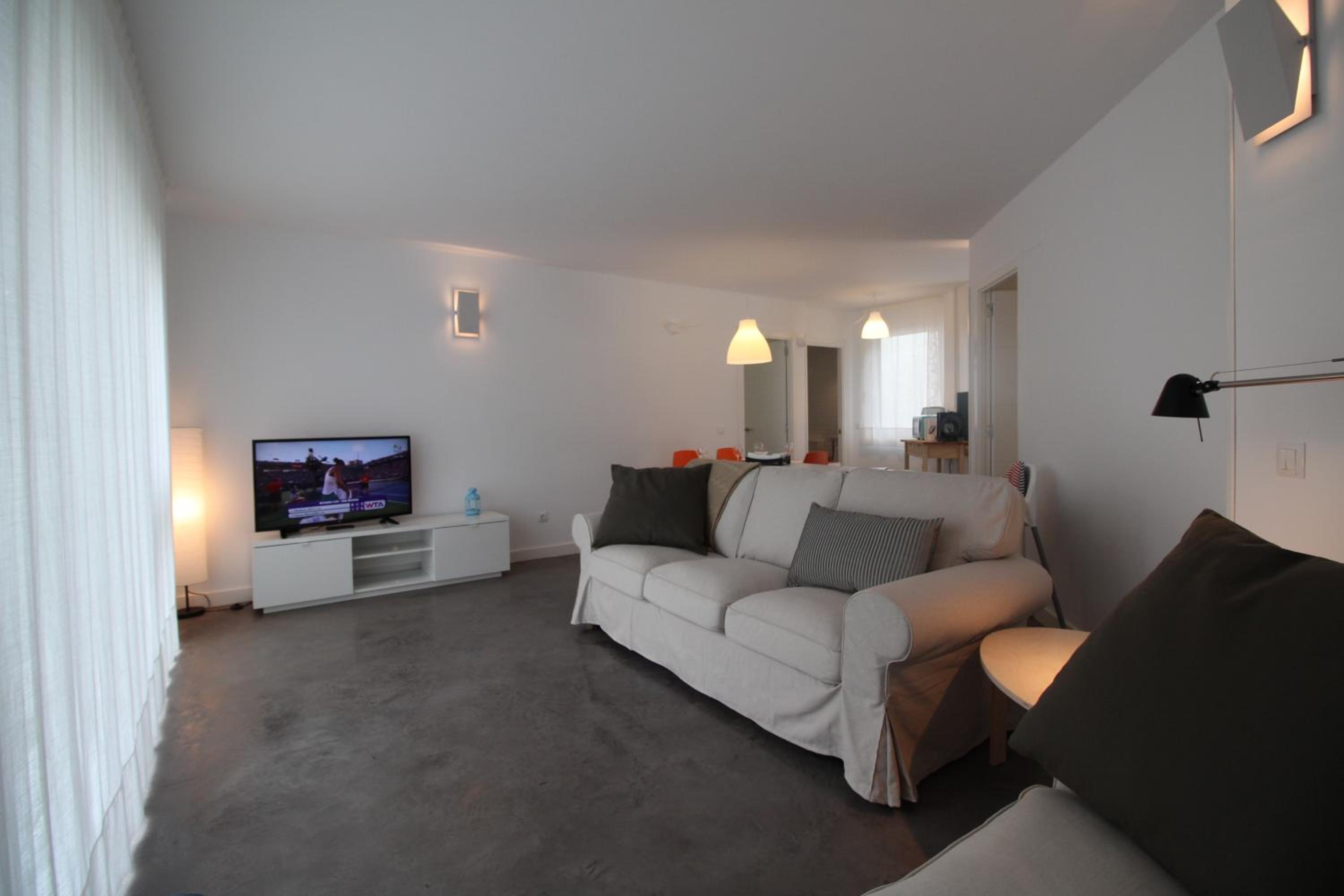 Apartamento 2 dormitorios con piscina y jardín - Apartamentos Montesomo