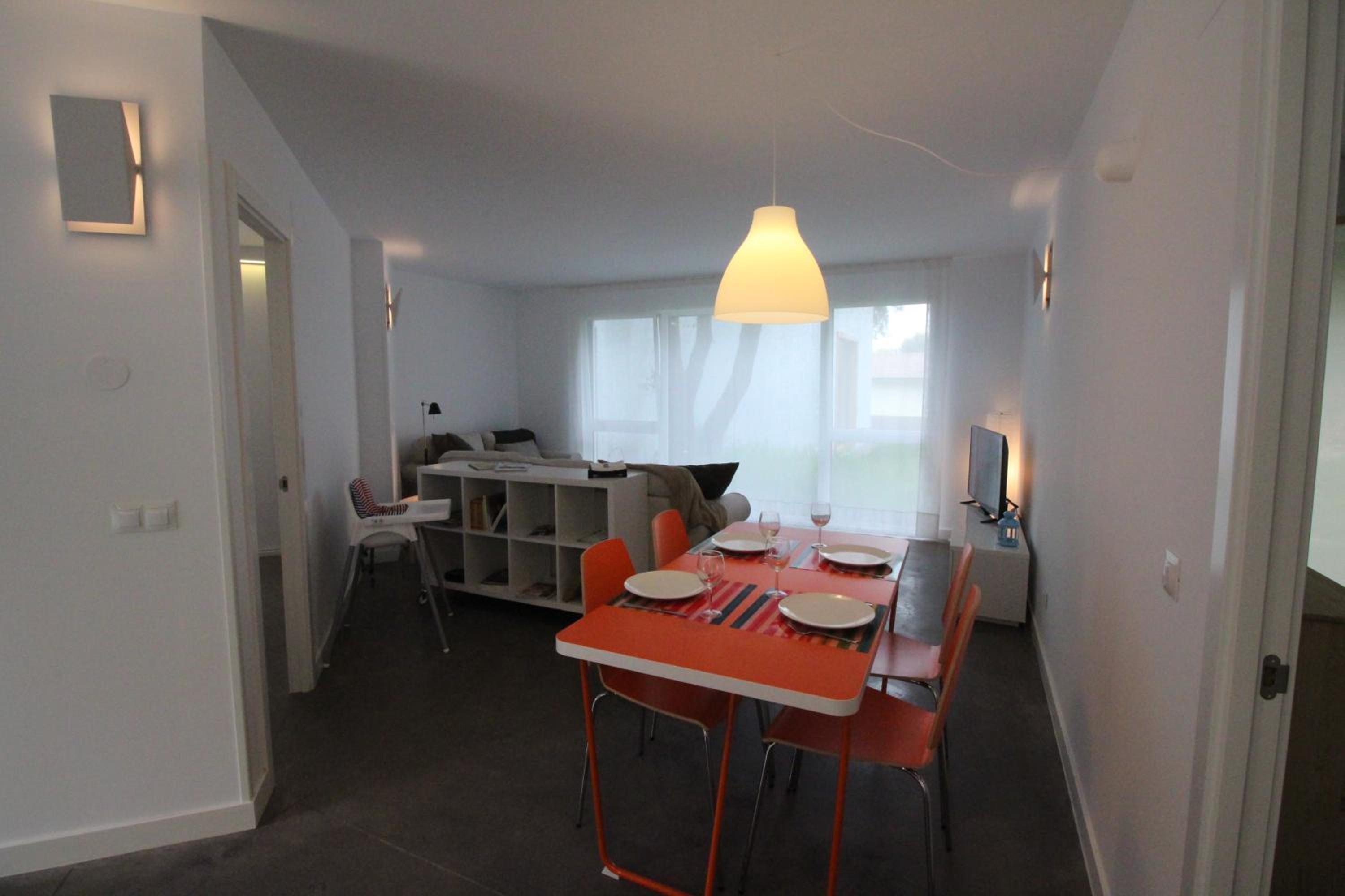 Apartamento 2 dormitorios con piscina y jardín - Apartamentos Montesomo