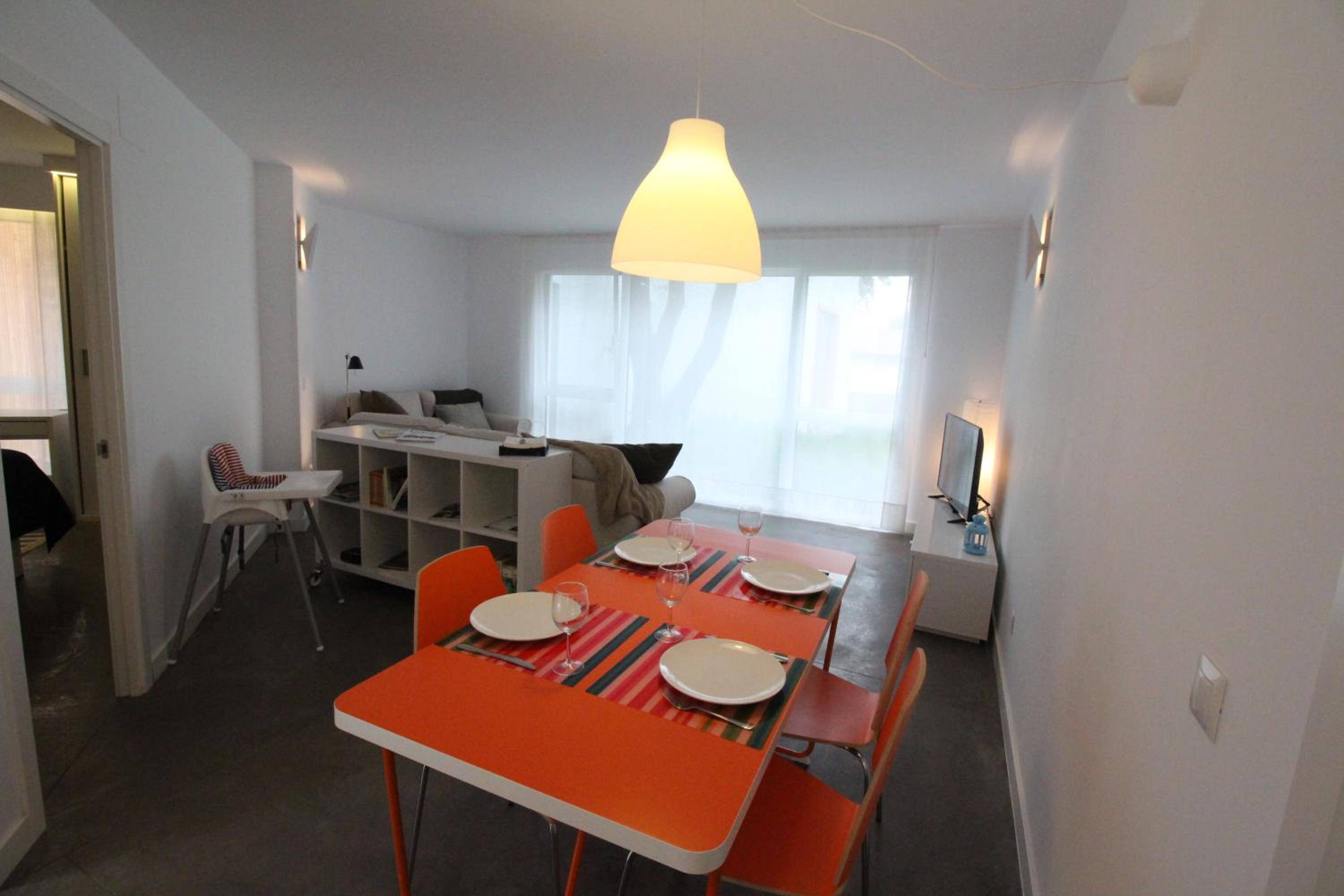 Apartamento 2 dormitorios con piscina y jardín - Apartamentos Montesomo