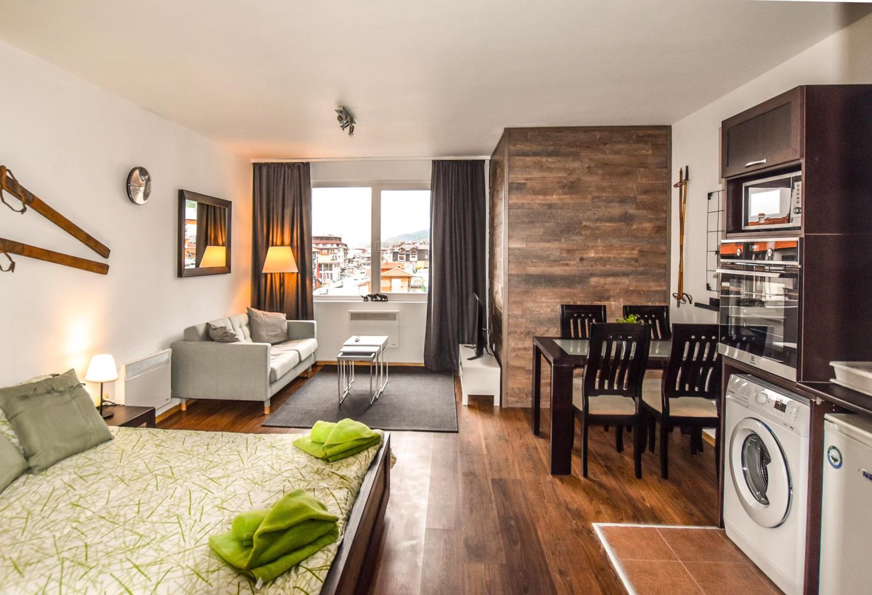 Bansko Vacations - Bansko Royal Towers Apartments - Gondola View - Property Image 10