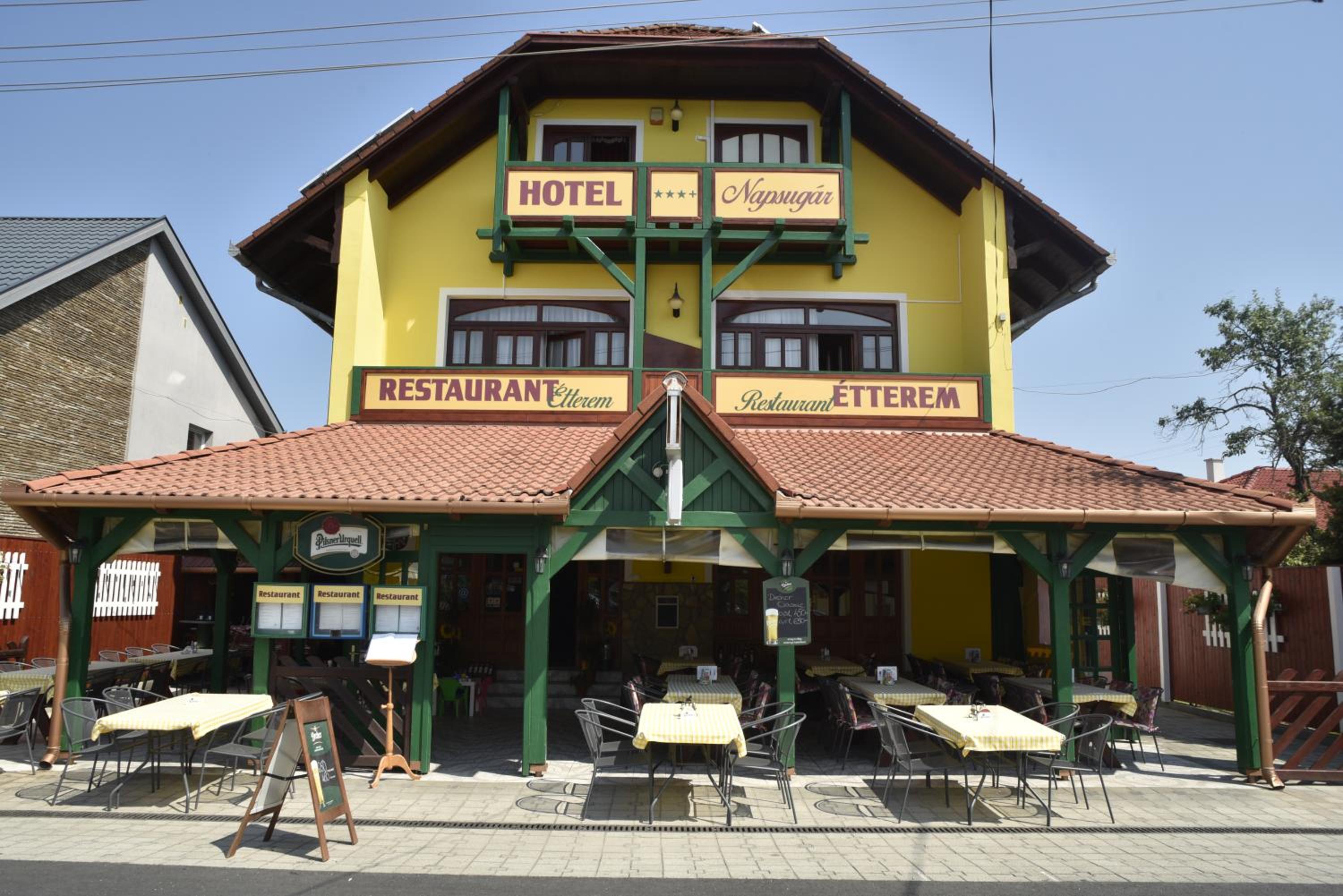 Hotel Napsugár - Image 1