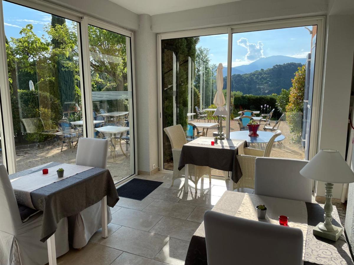 outdoor BBQ area