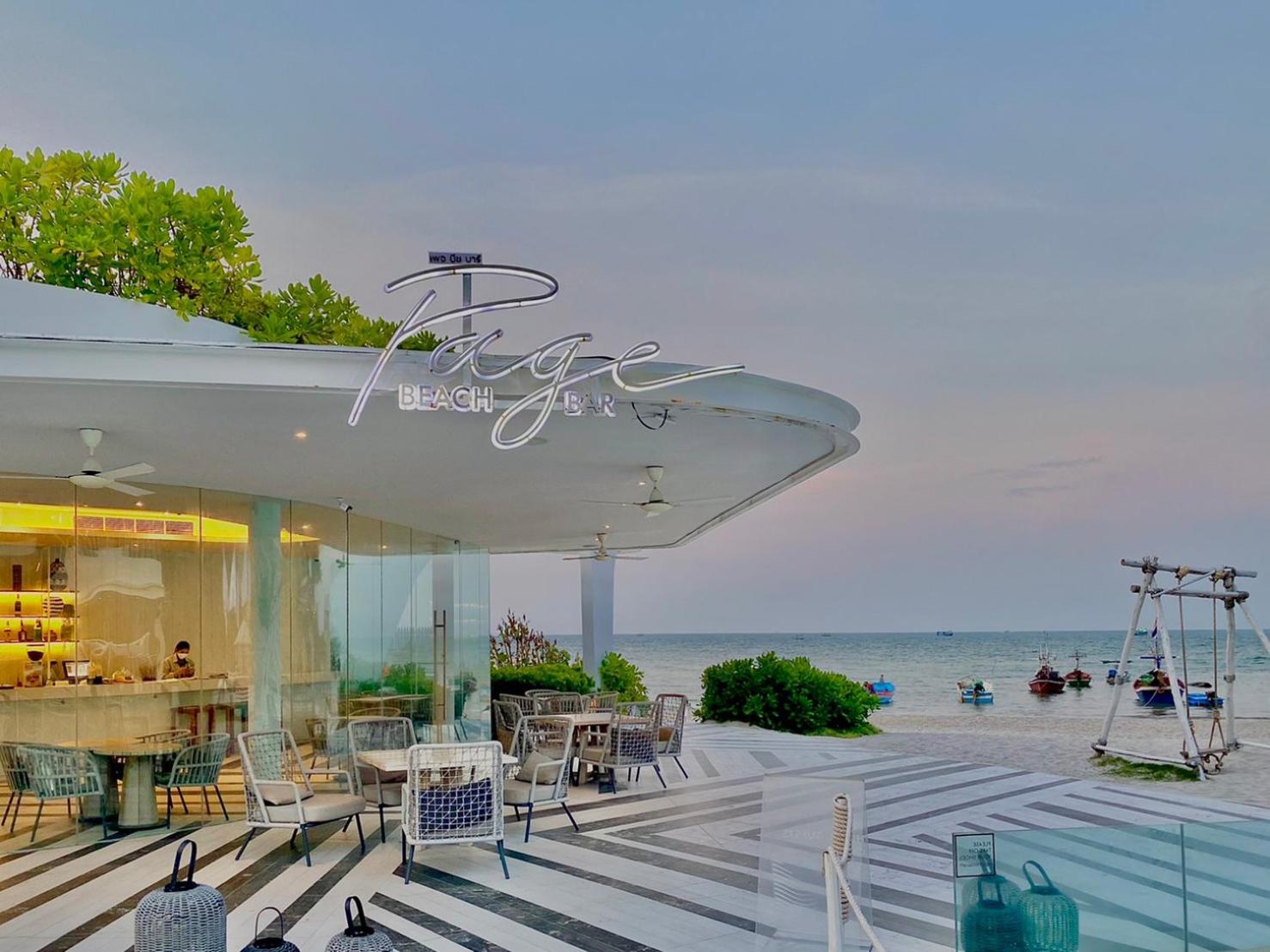 Seaview 2 BR Beach front Vacation HuaHin view 5