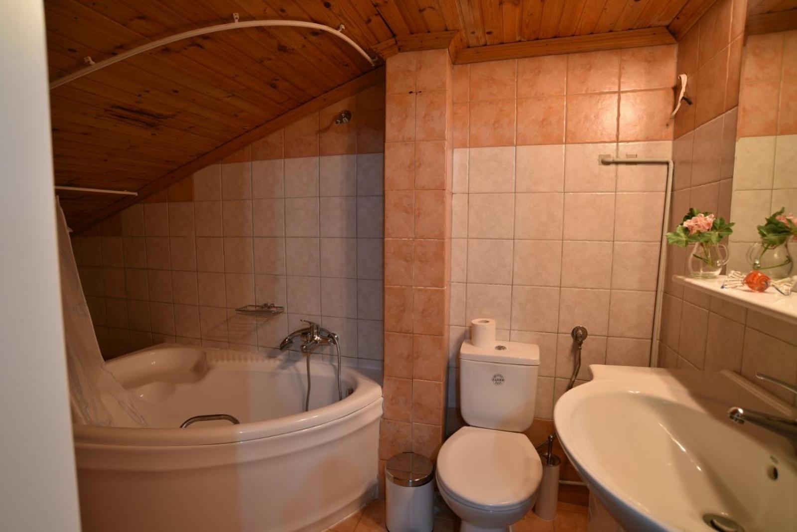 Photo 68
