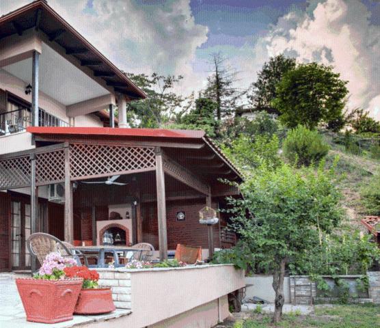 Guesthouse Niaousta view 4