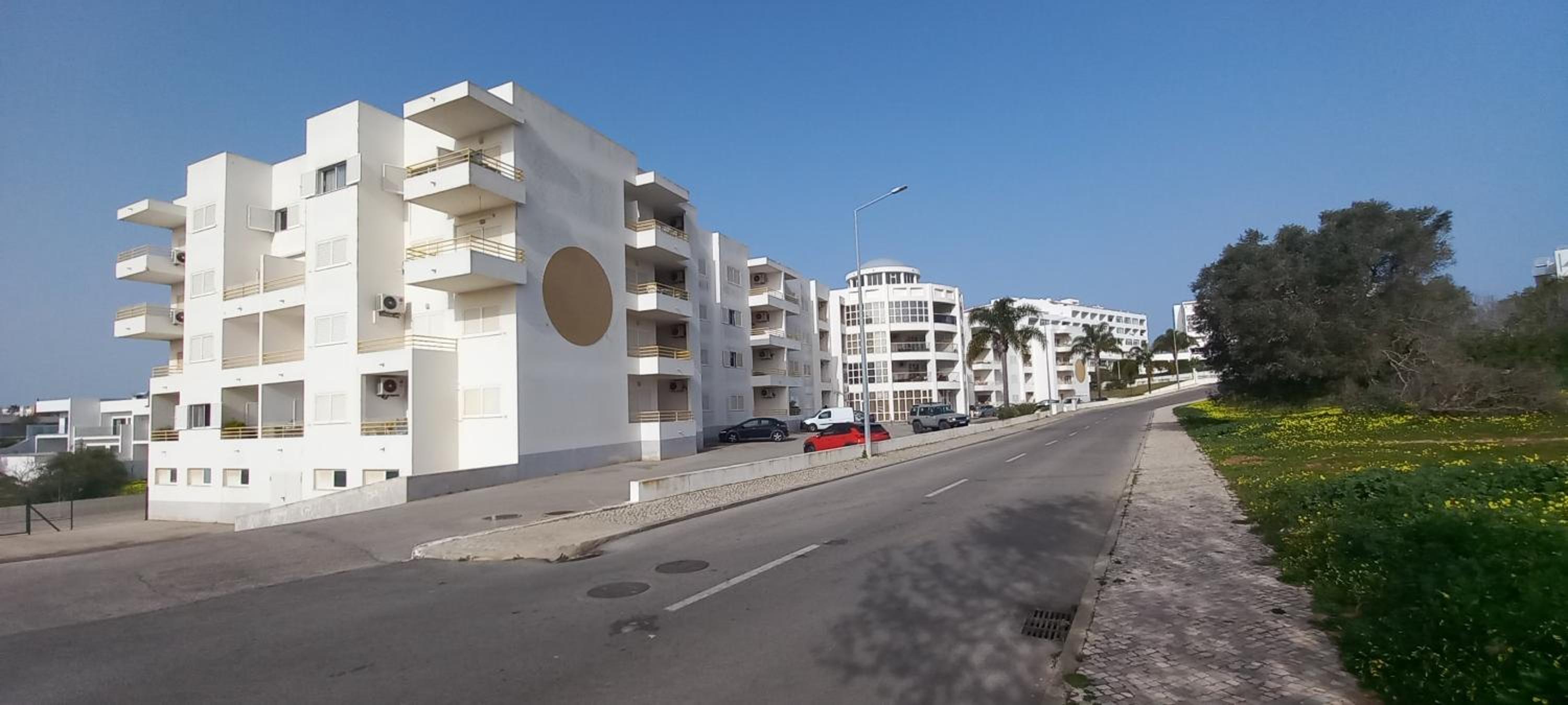 Albufeira Apartment Pool & Tennis view 4