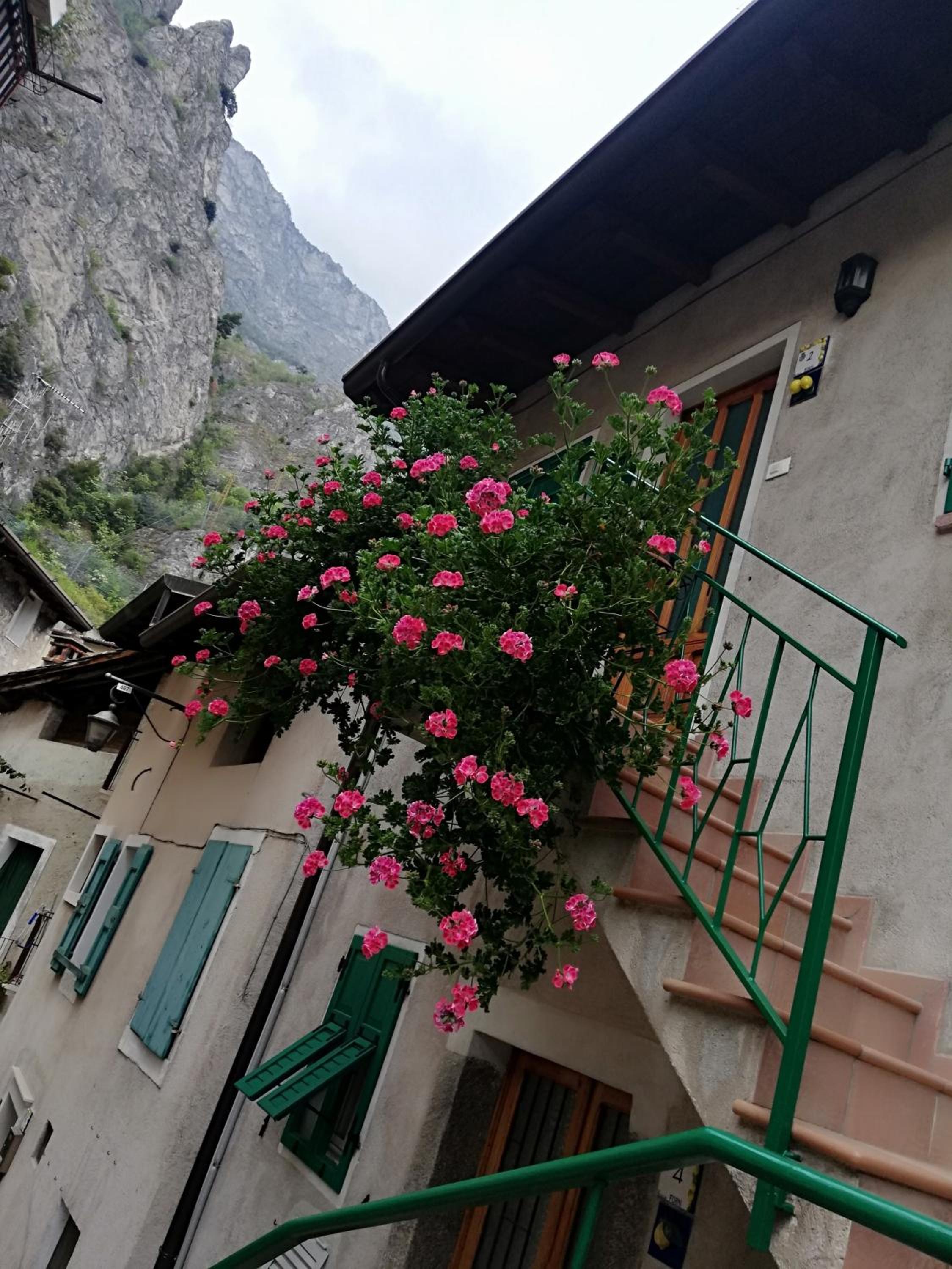 CASA MARIA lafinestrasulgarda