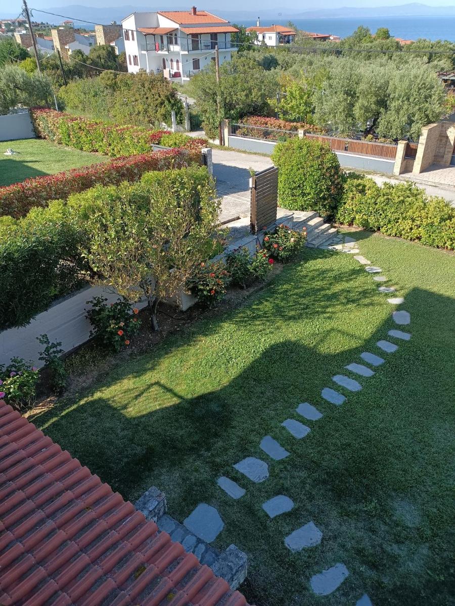 Marios Garden House