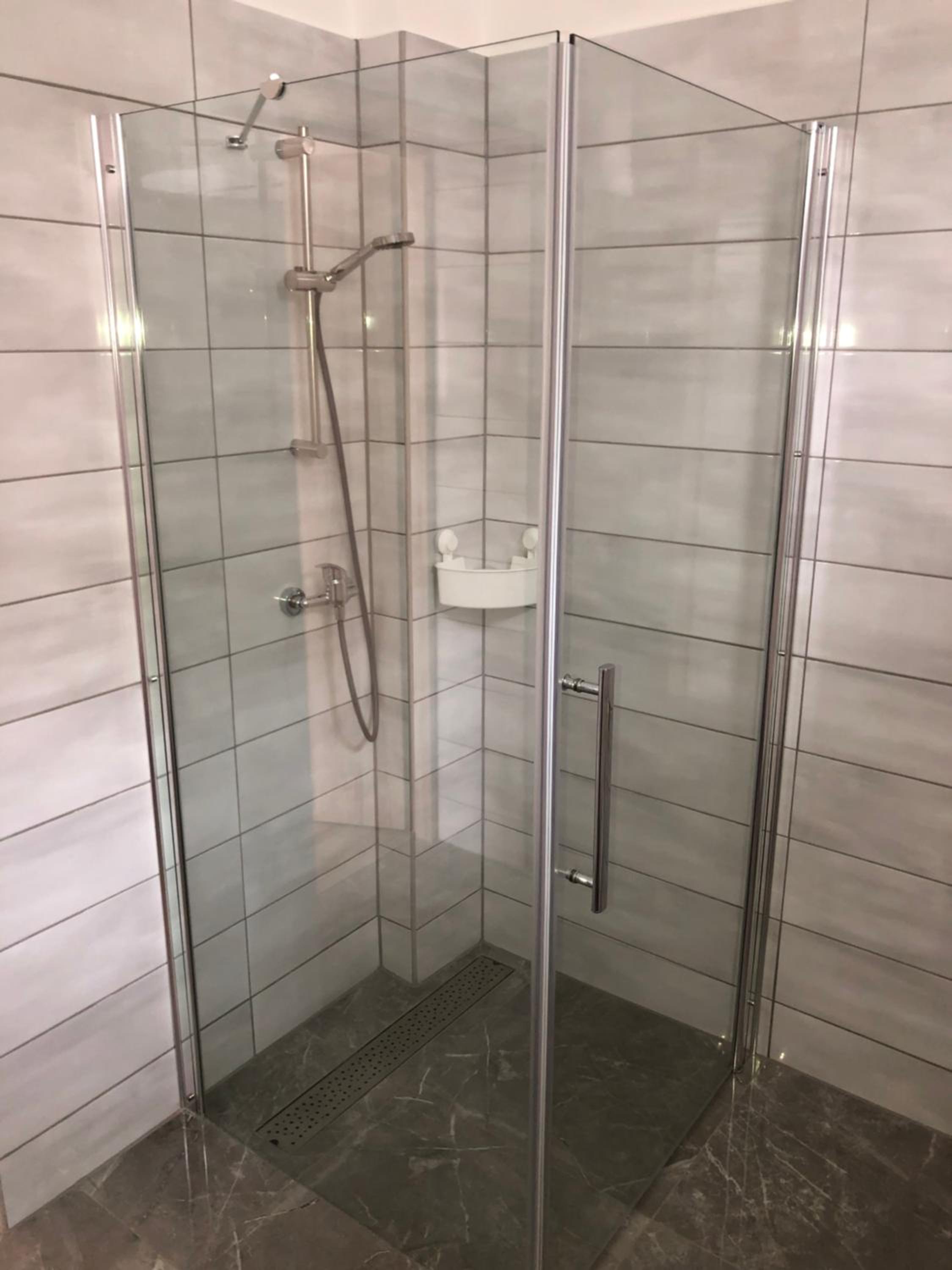 Pupos Apartman Szigliget view 4